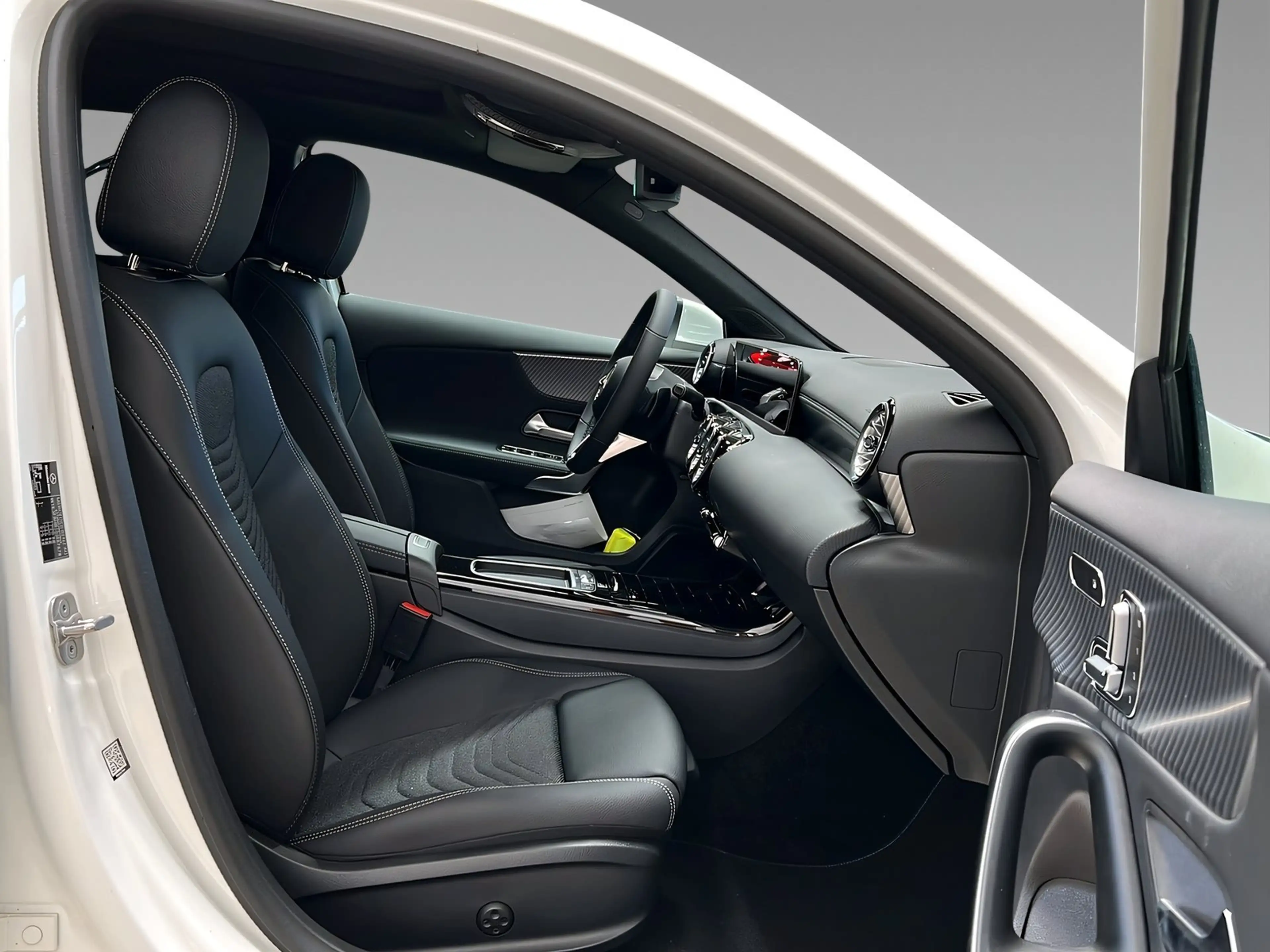 Mercedes-Benz A 200 PROGRESSIVE+MULTI+Pano+Kamera+Shz+TotW+AHK — photo 14