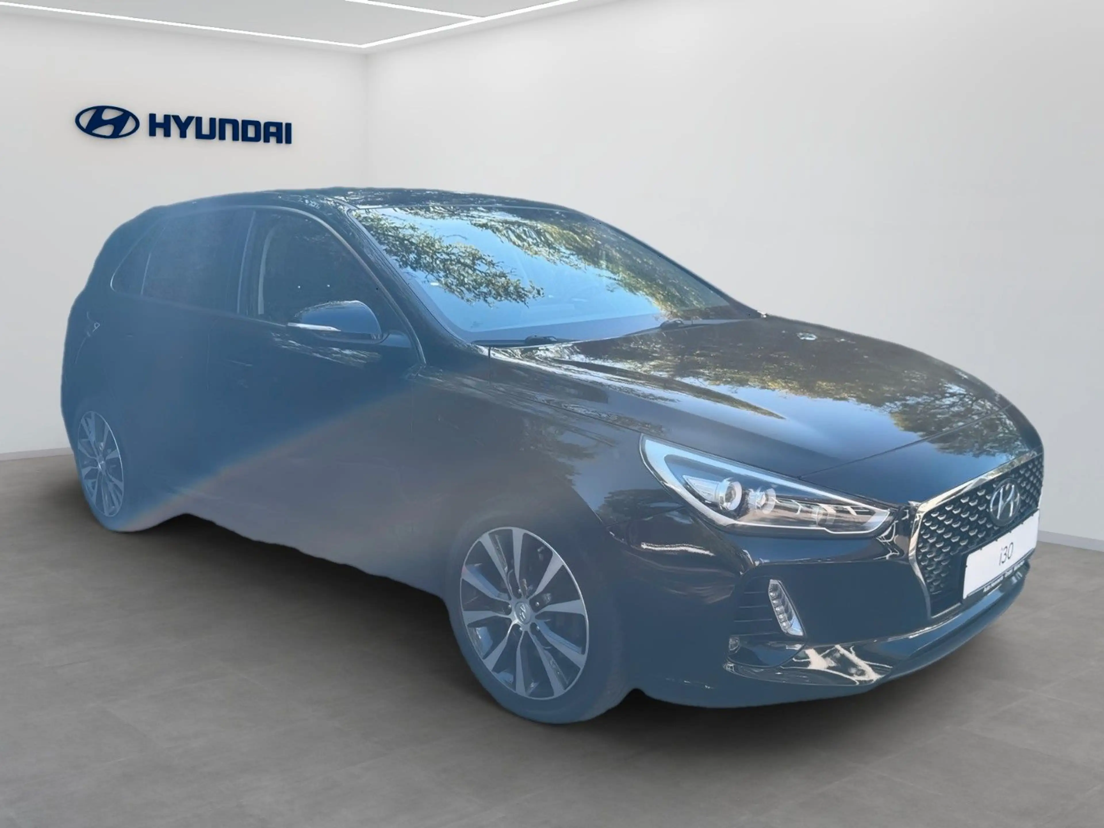Hyundai i30 Intro ++TOP ZUSTAND+TOP AUSSTATTUNG — photo 2