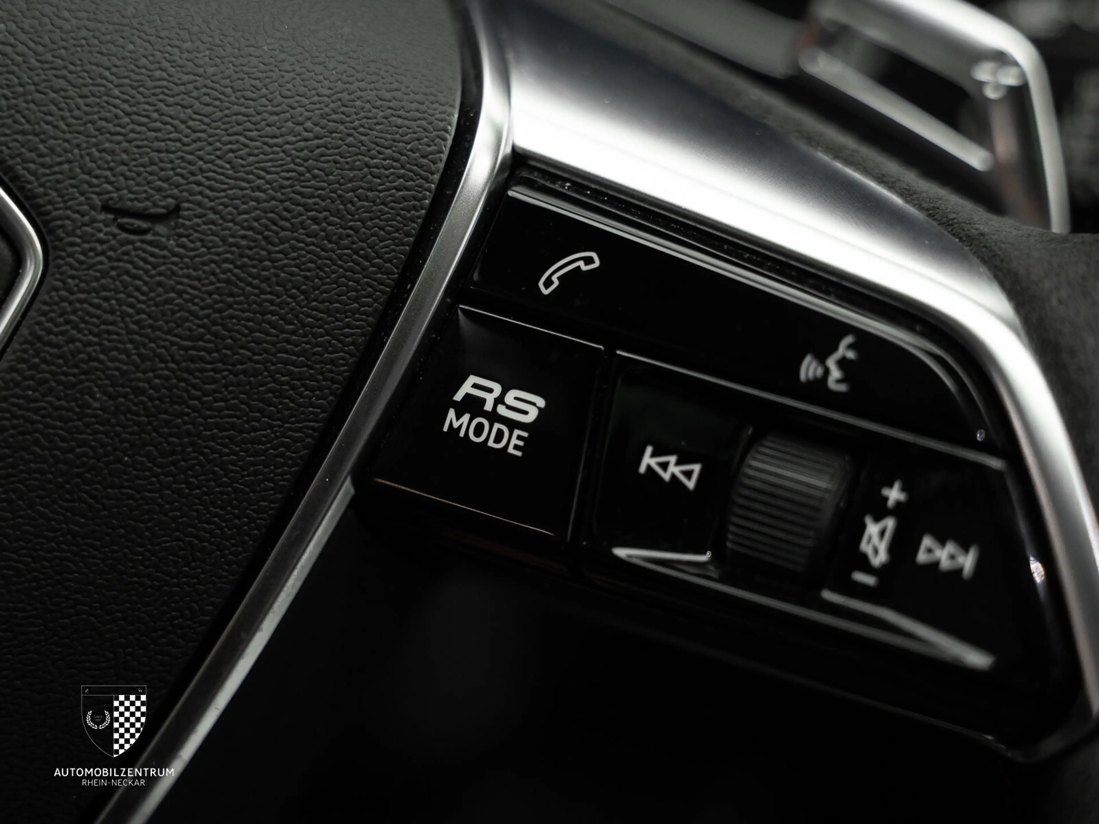 Audi RS6 RS 6 Avant Dynamik/Design/Assistenz/B&O/Pano — photo 14