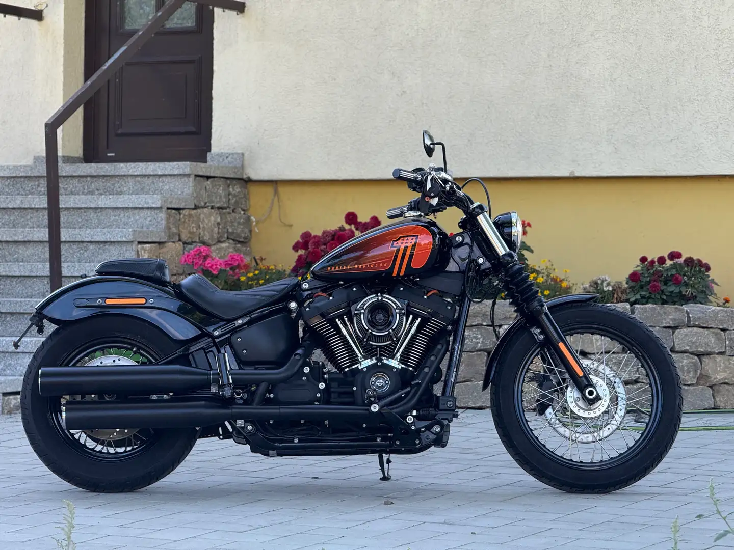 Harley-Davidson Street Bob FXBBS1870 Schwarz - 1