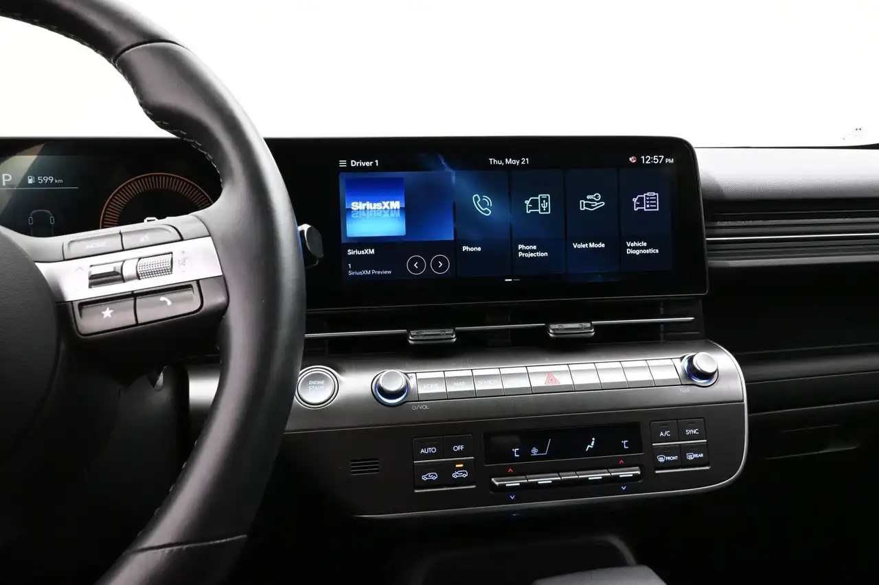 Hyundai KONA снимка Hyundai KONA