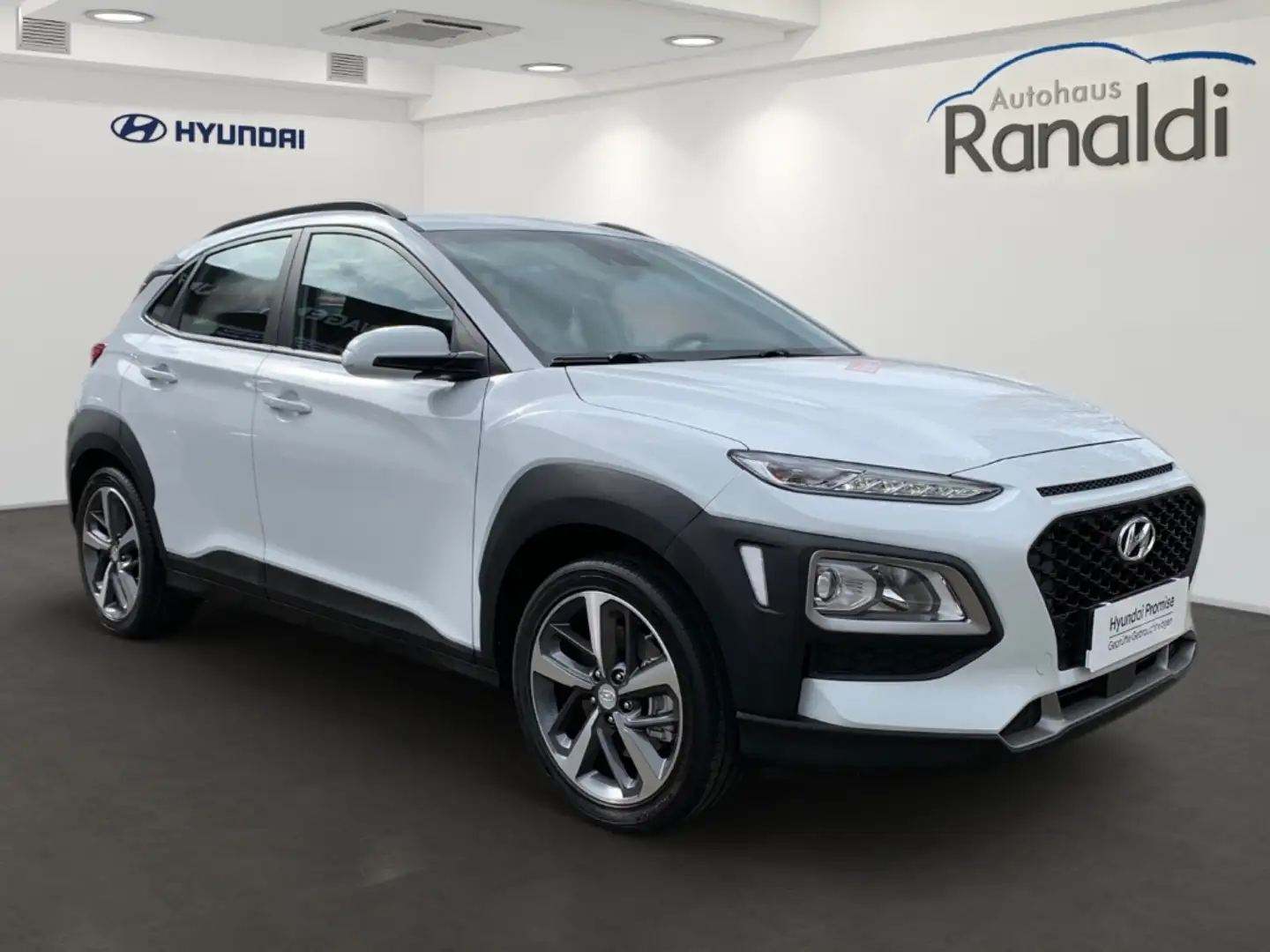 Hyundai KONA Trend 1.6 T-GDI 4WD ++AUTOMATIK++NAVI++ Weiß - 2