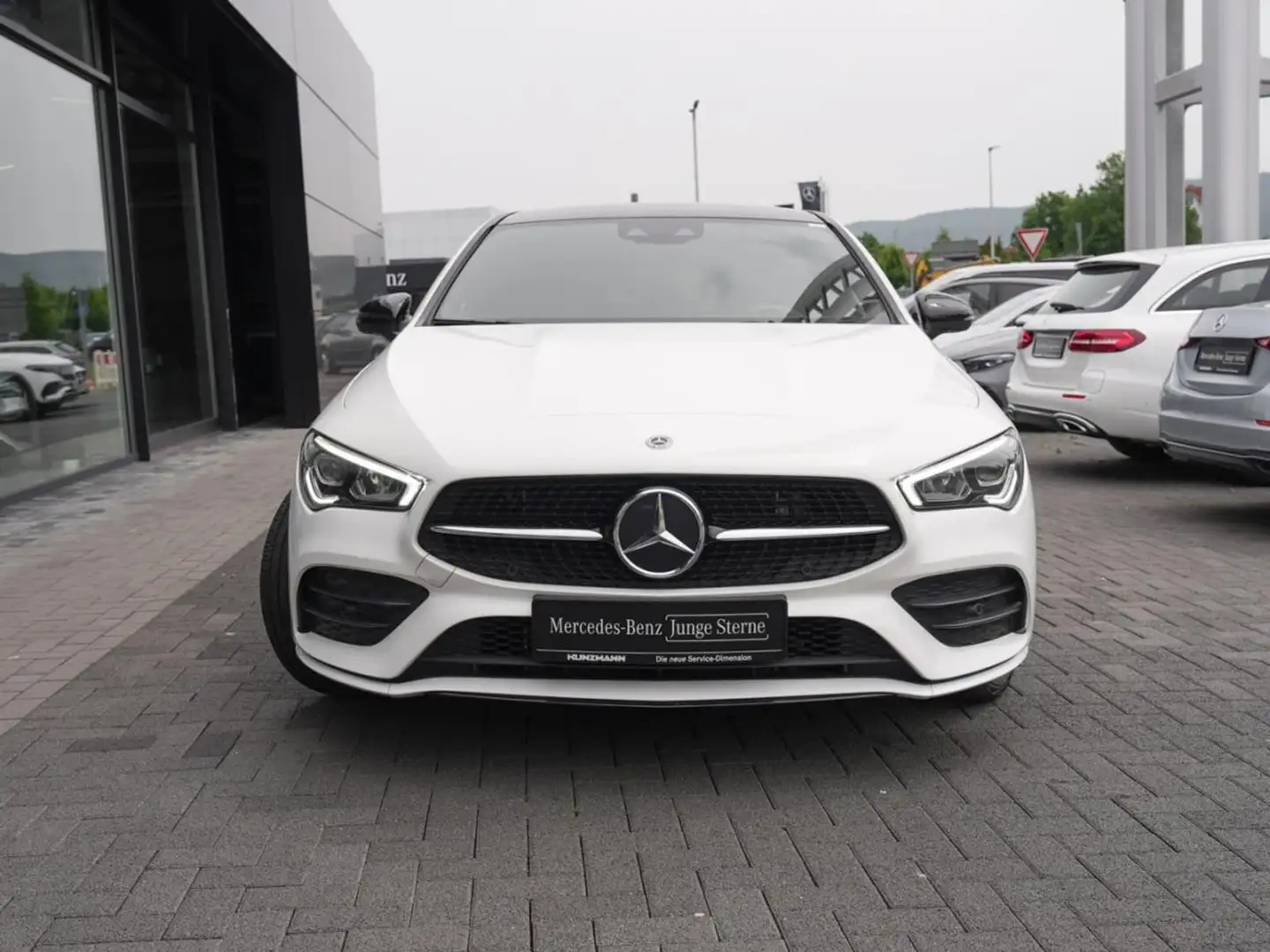 Mercedes-Benz CLA 250 e SB AMG Night EDITION2020 Panorama AHK Blanco - 2