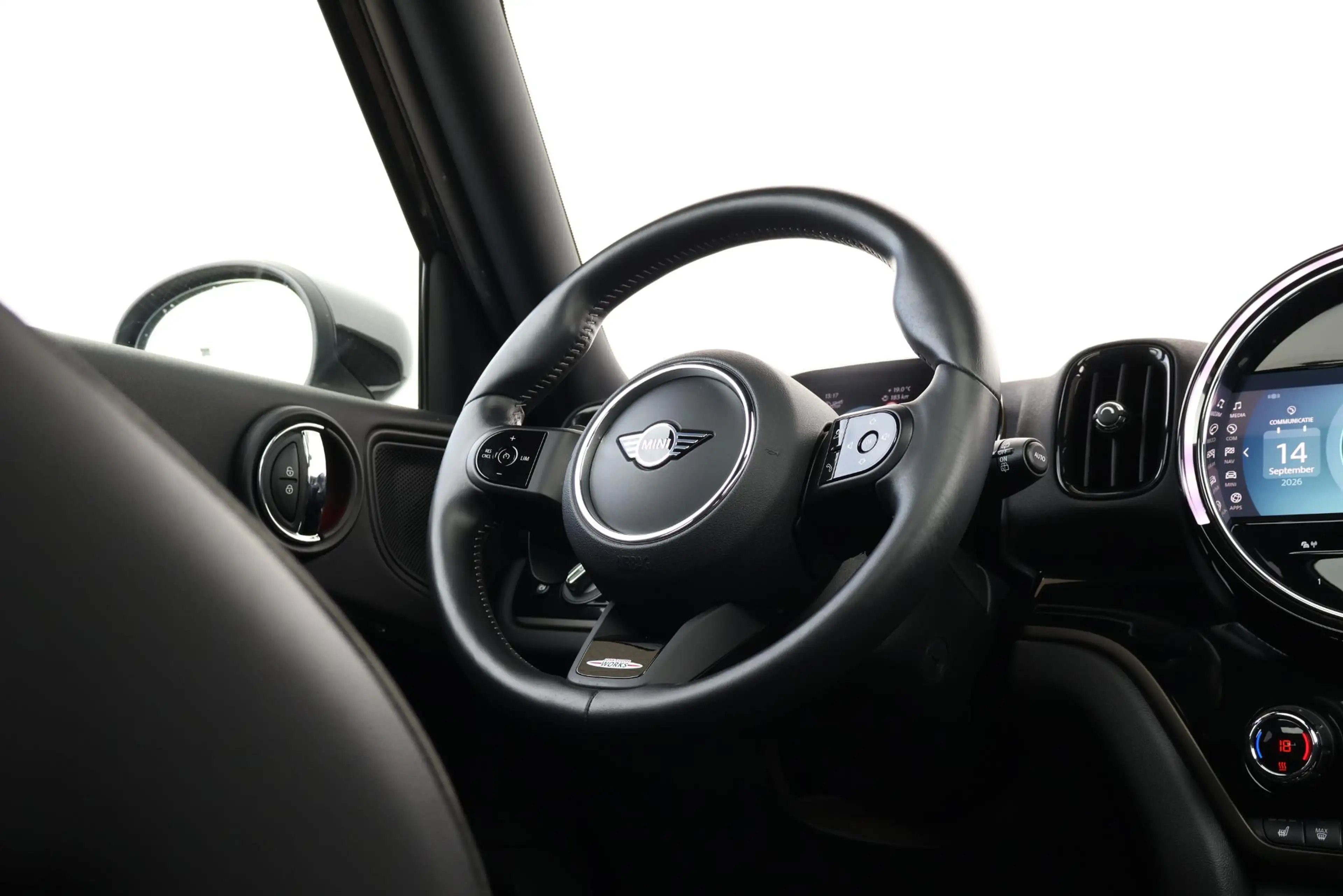 MINI Cooper S Countryman 2.0 Rockingham GT Edition | JCW-trim | Pano-dak | — photo 13