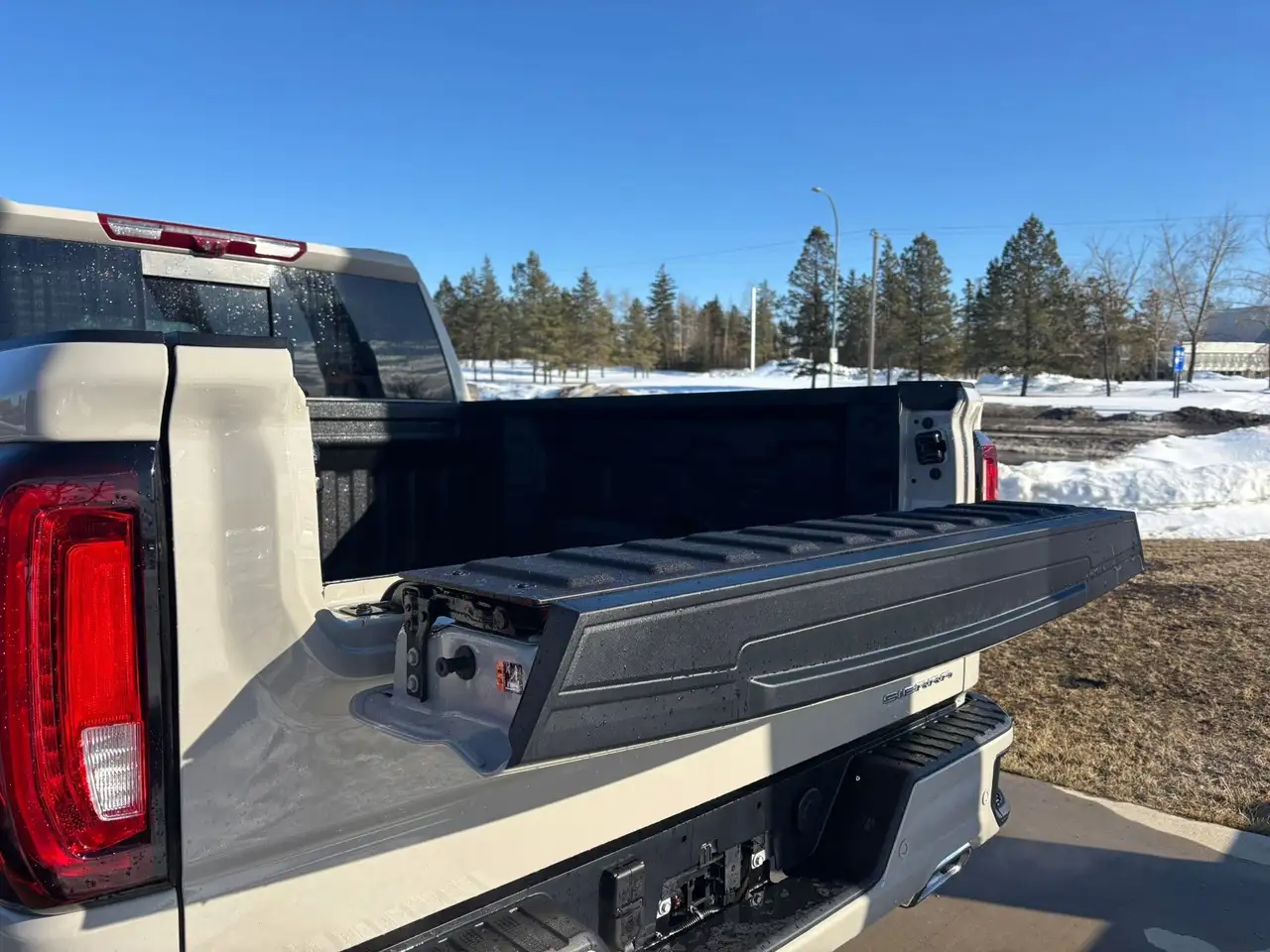 GMC Sierra 1500 снимка GMC Sierra 1500