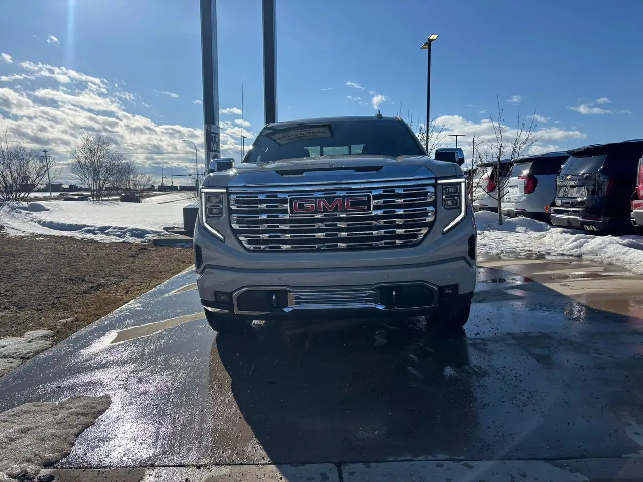 GMC Sierra 1500 снимка GMC Sierra 1500