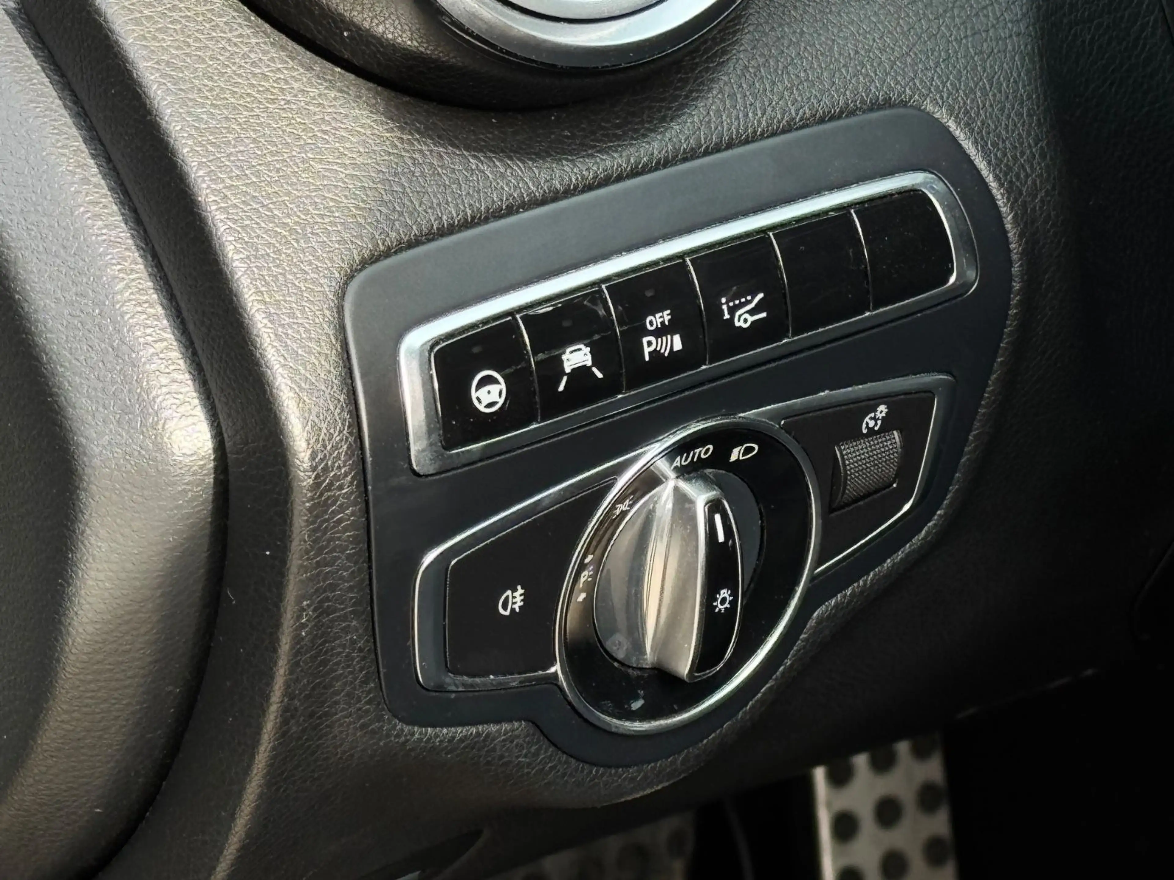 Mercedes-Benz C 63 AMG Lim Performance/SportAga/BUR/HuD/Distro — photo 17