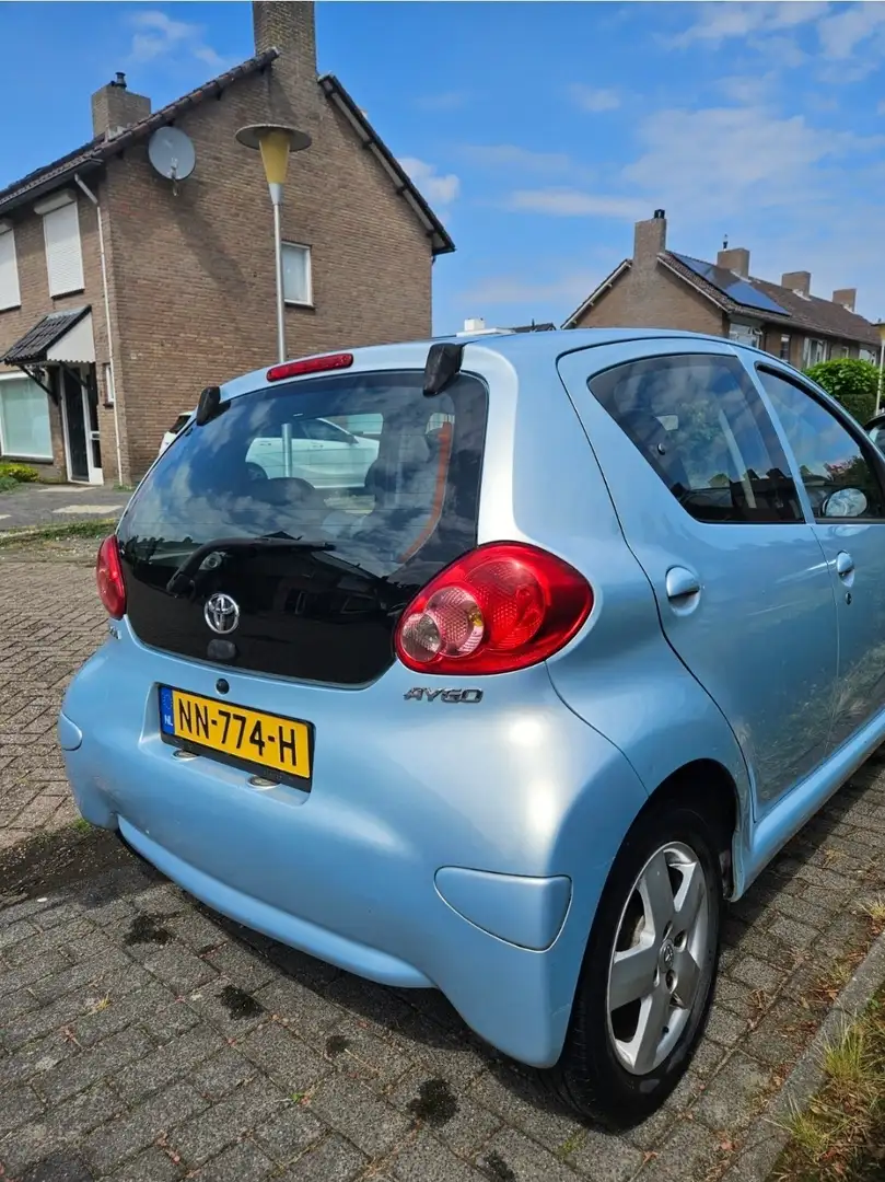 Toyota Aygo - 1