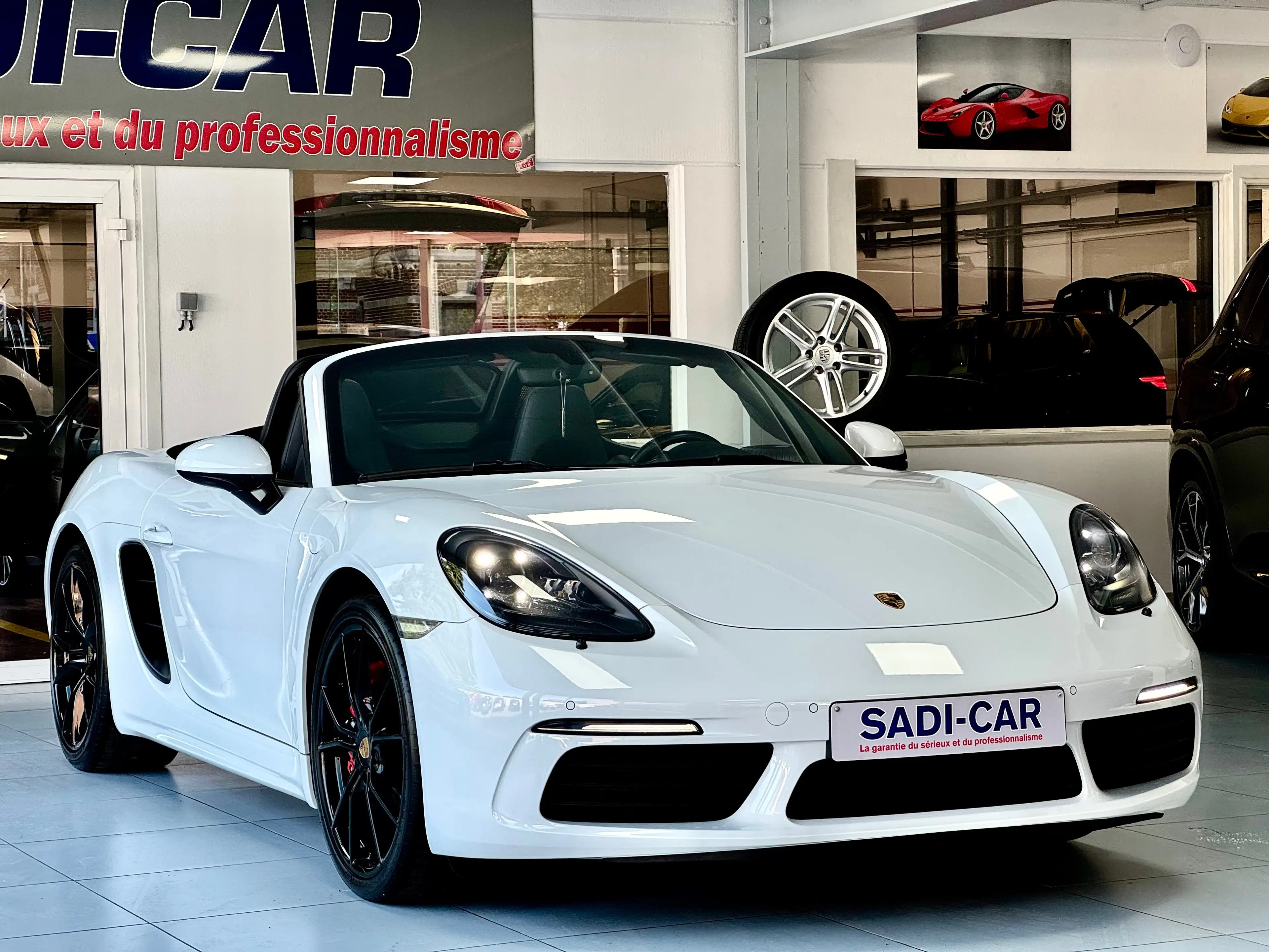 Porsche 718 Boxster TURBO S - 2.5 Turbo S 350cv PDK — photo 7