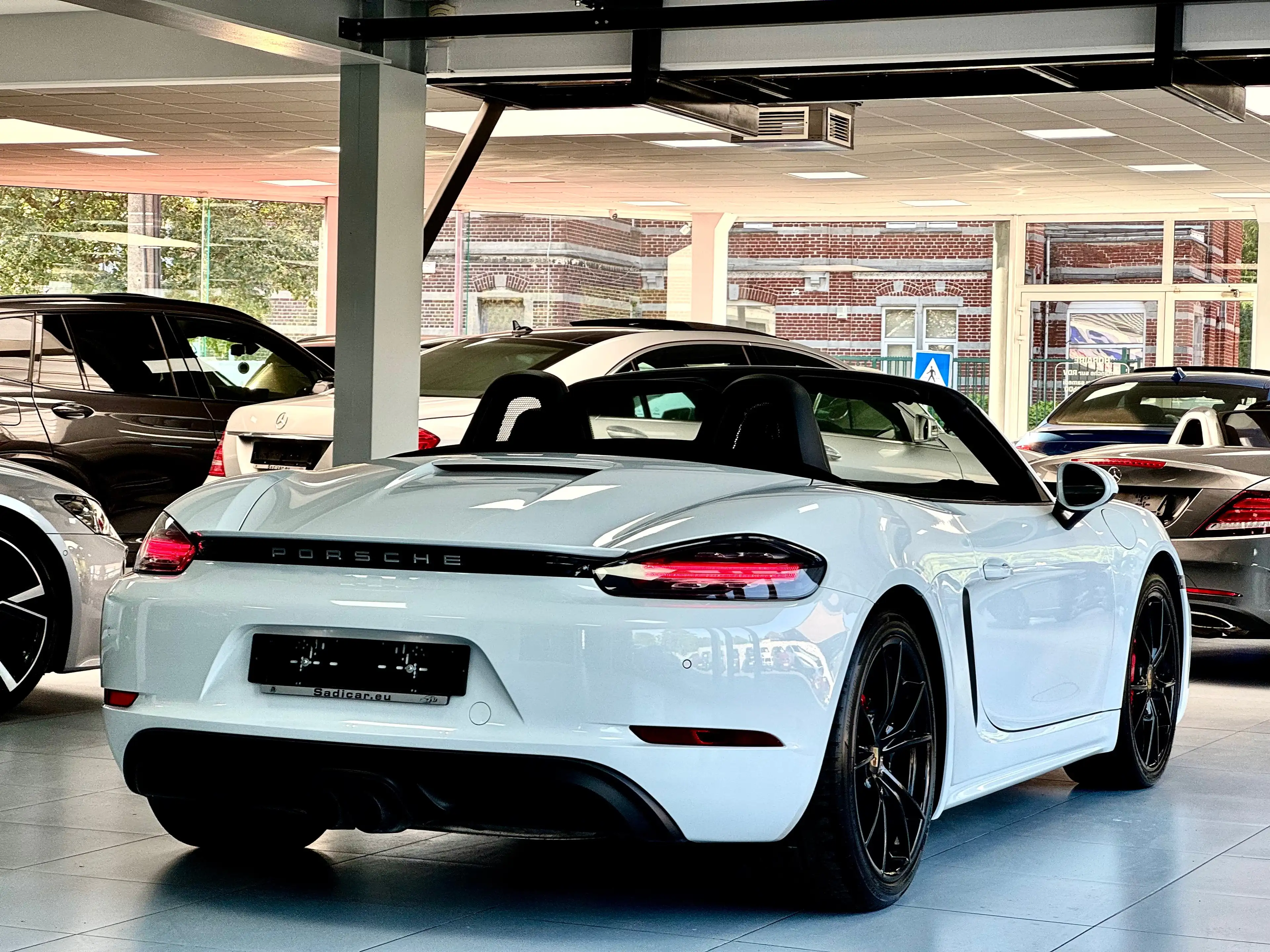 Porsche 718 Boxster TURBO S - 2.5 Turbo S 350cv PDK — photo 10
