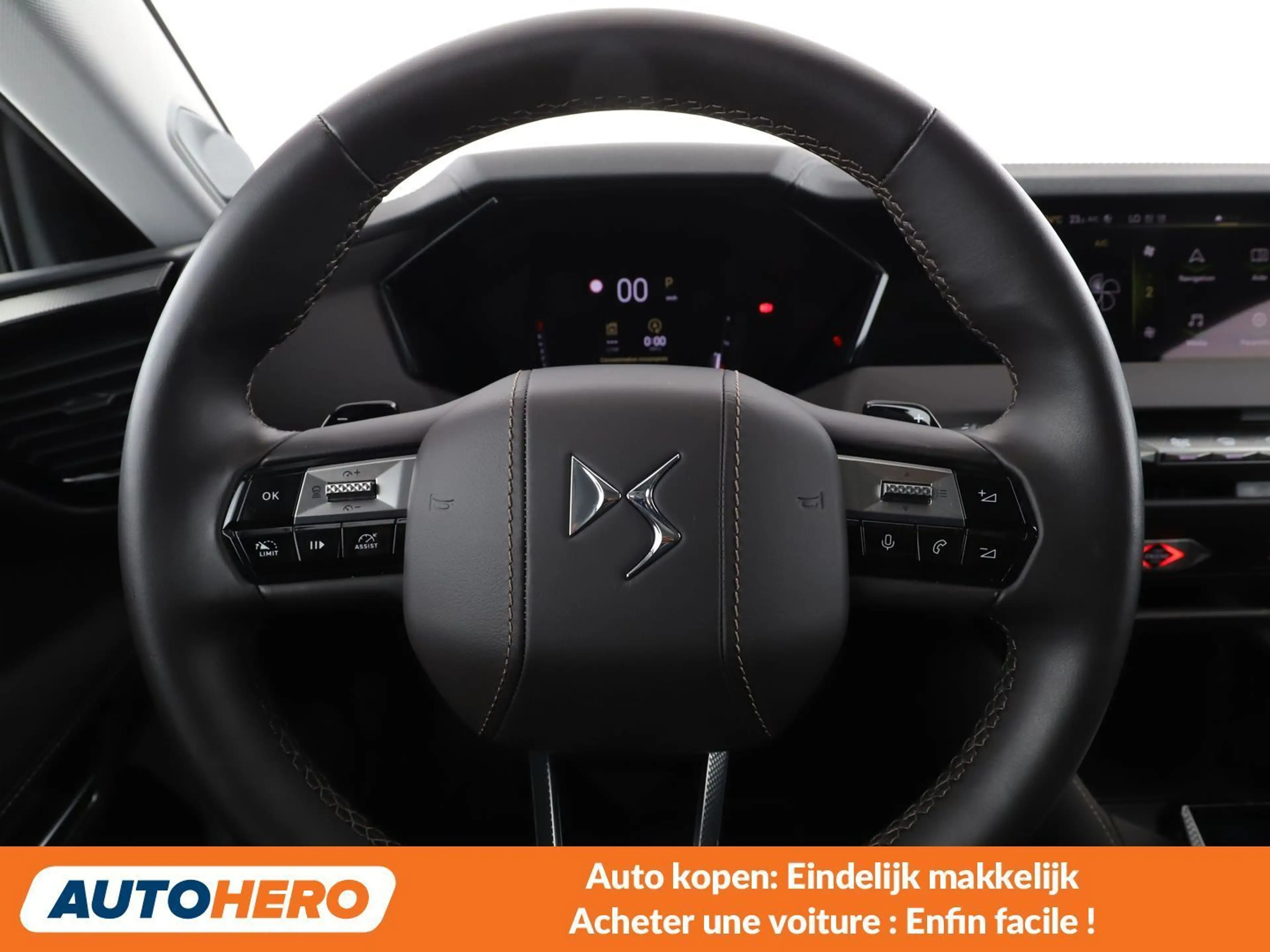 DS Automobiles DS 4 1.2 PureTech Antoine De Saint Exupéry — photo 5