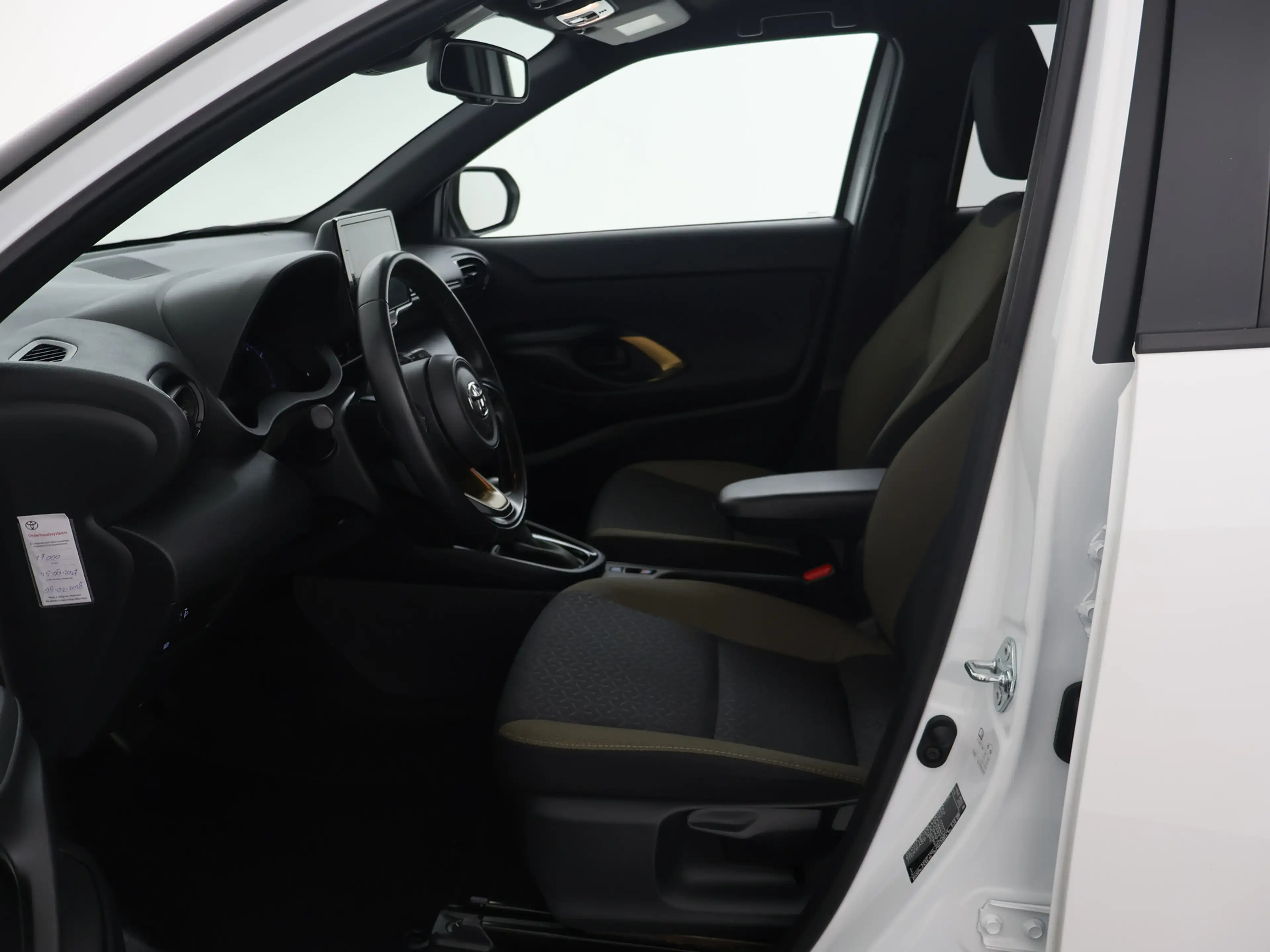 Toyota Yaris Cross 1.5 Hybrid Explore I LM velg I PDC I Achteruitrijc — photo 13