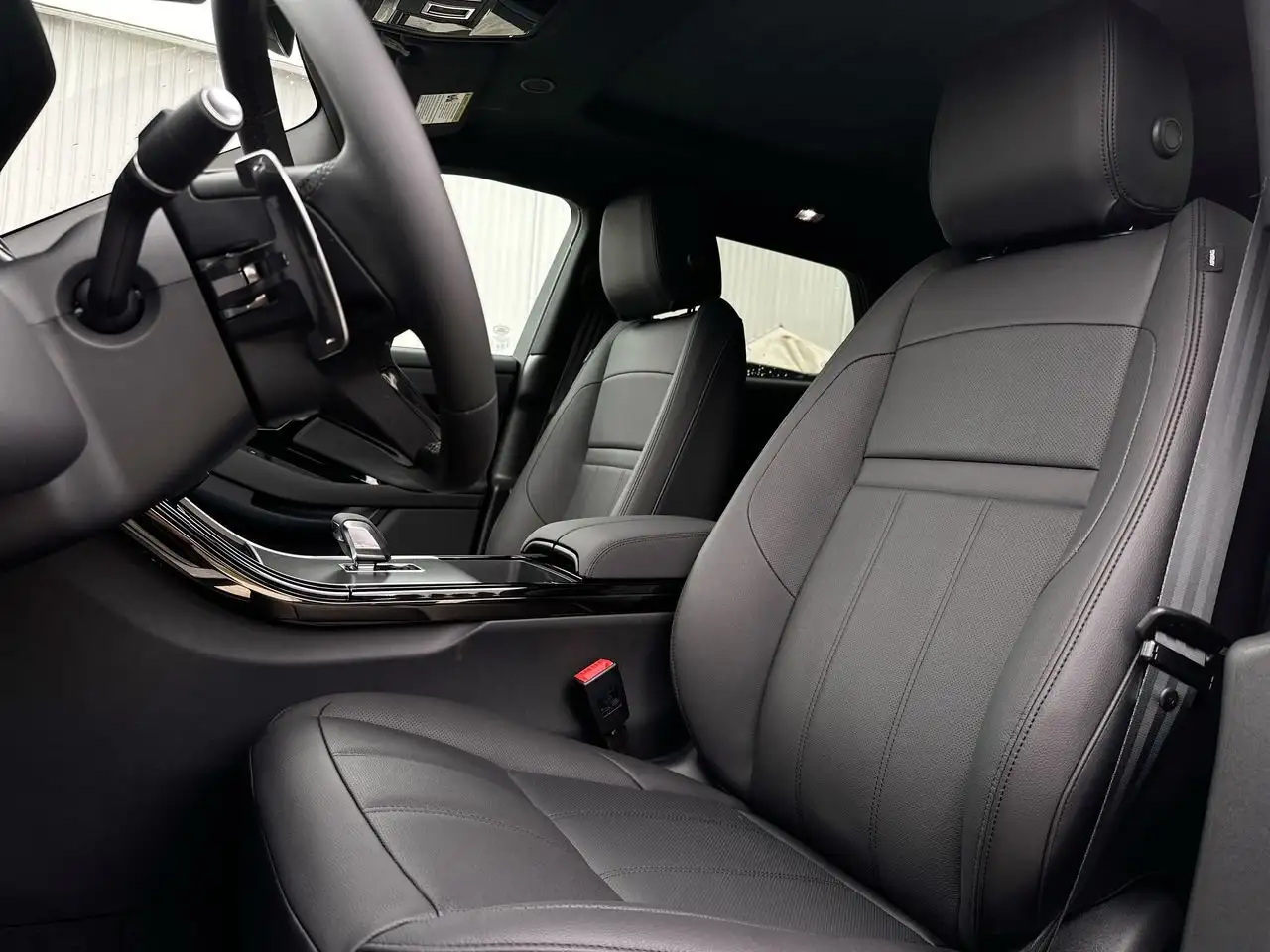 Land Rover Range Rover Evoque снимка Land Rover Range Rover Evoque