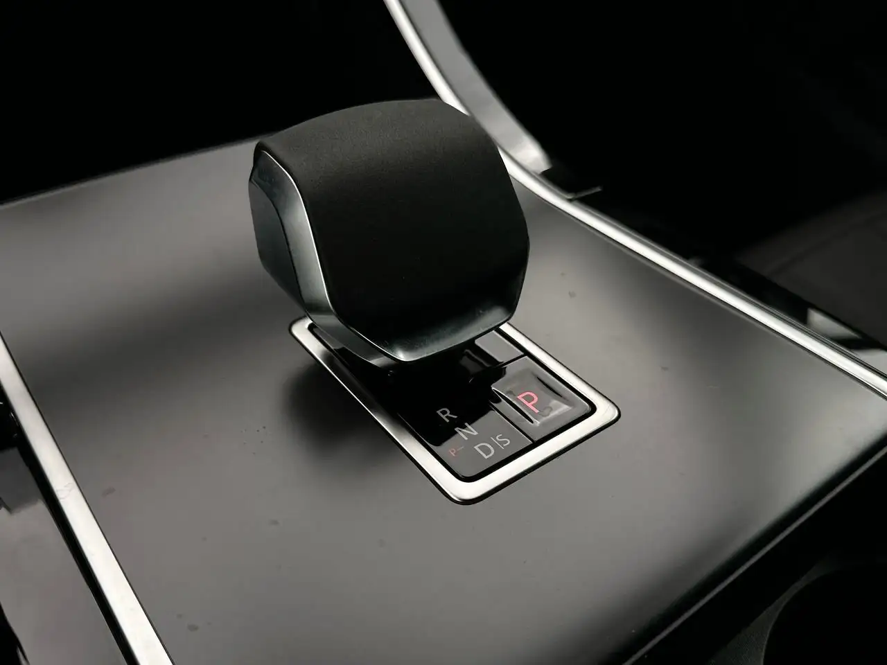 Land Rover Range Rover Evoque снимка Land Rover Range Rover Evoque