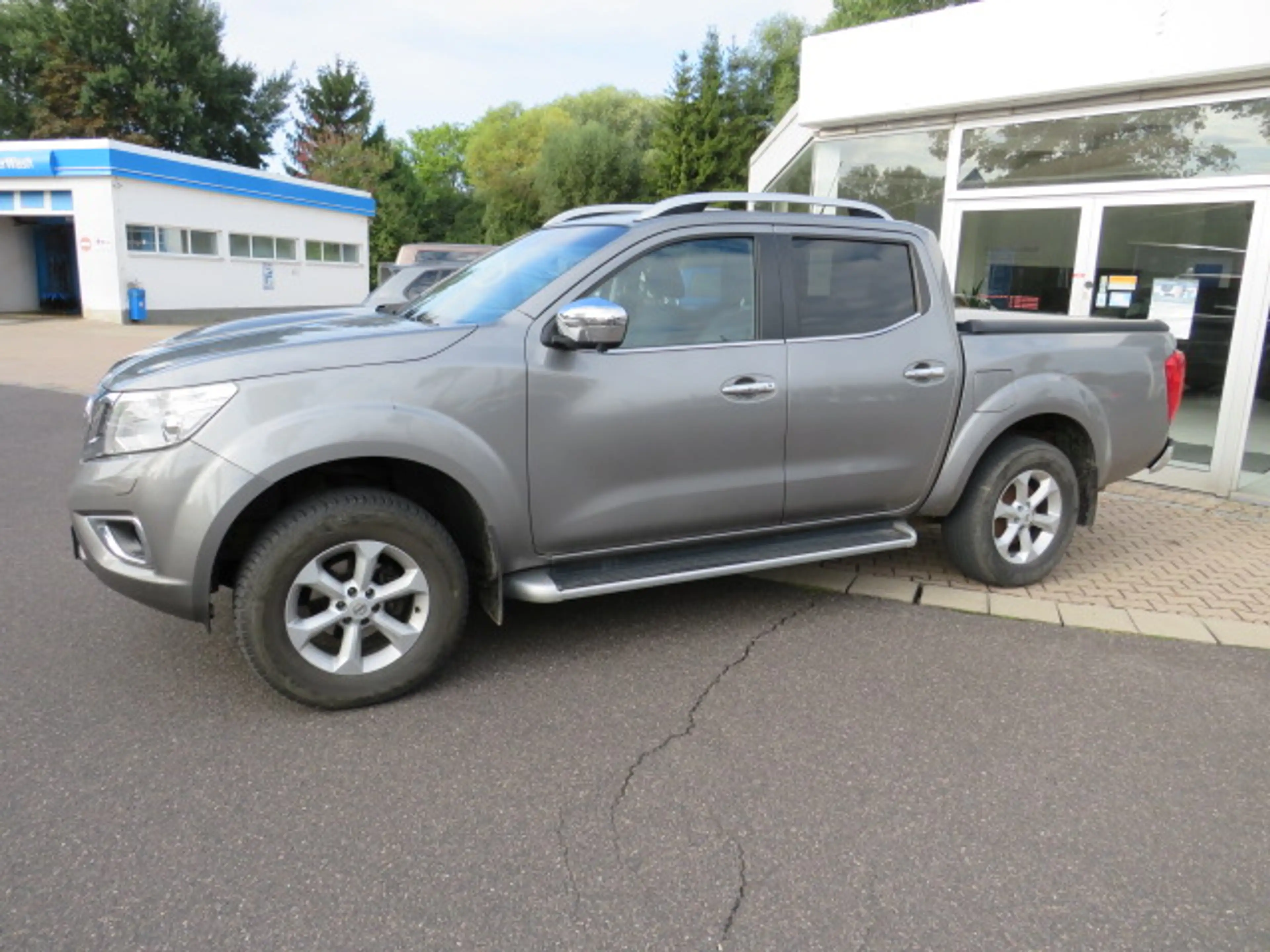 Nissan NP300 Tekna Double Cab 4x4 — photo 4