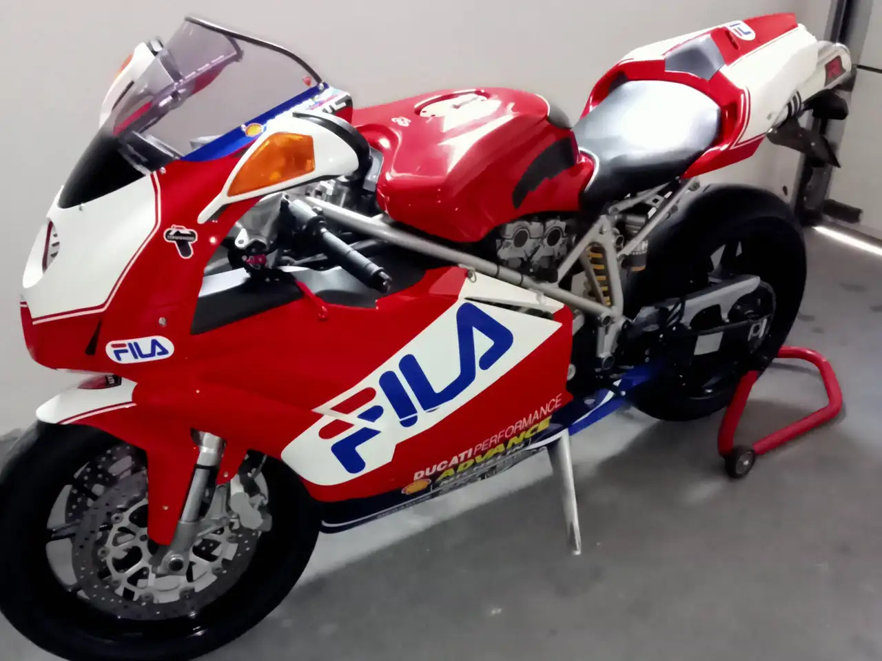 Ducati 749