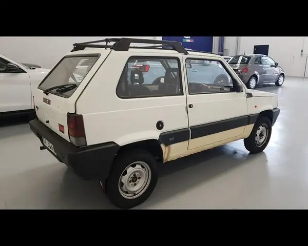 Fiat Panda view 2