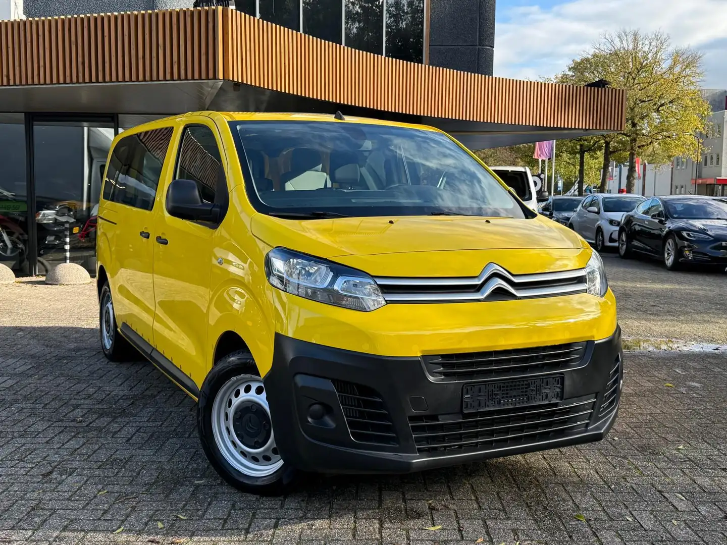 Citroen Jumpy 2.0 BlueHDI/Automaat/Marge/8-Zits/Schuifdak/Clima/ Geel - 2
