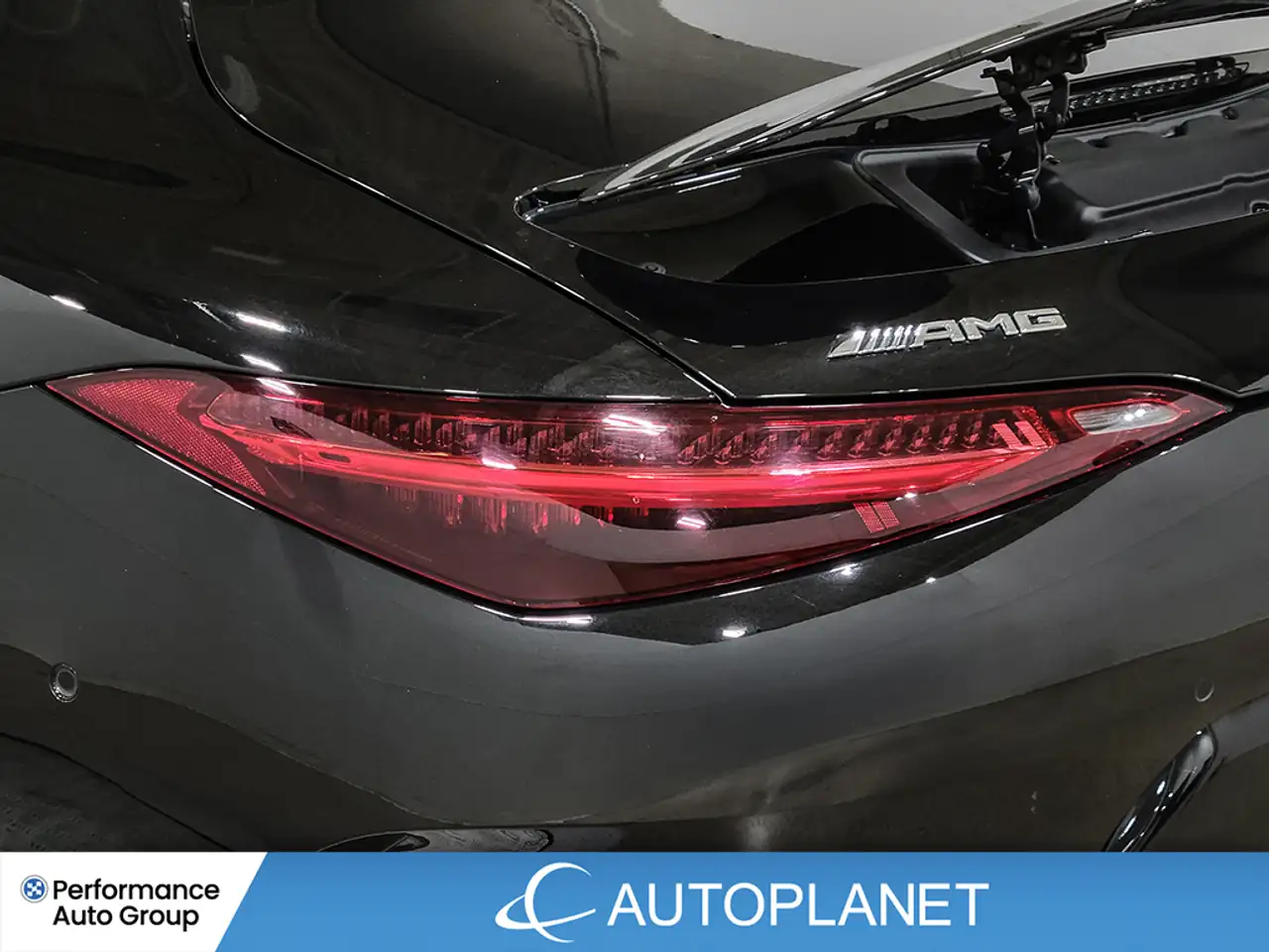 Mercedes-Benz SL снимка Mercedes-Benz SL