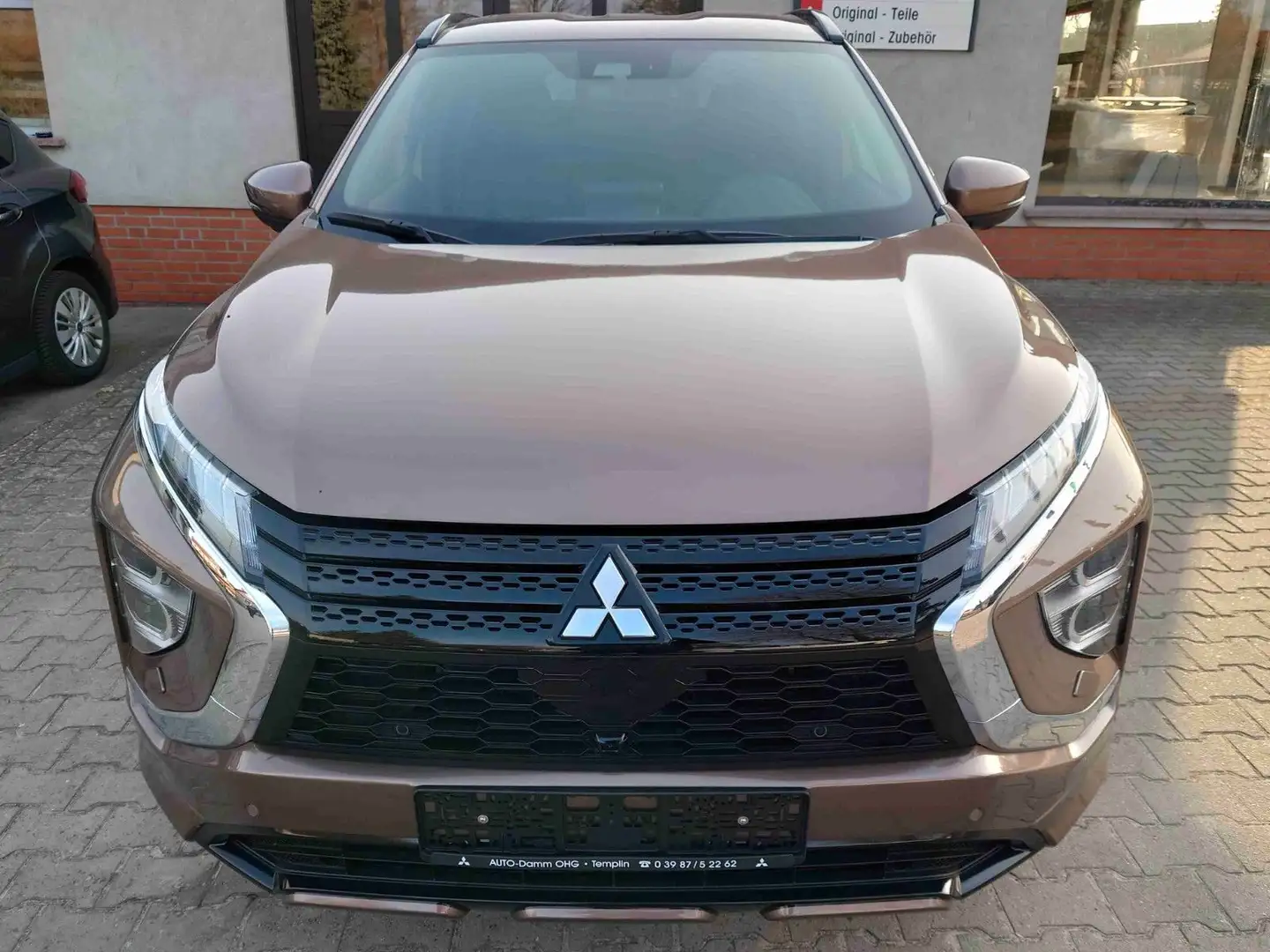 Mitsubishi Eclipse Cross Brun - 2