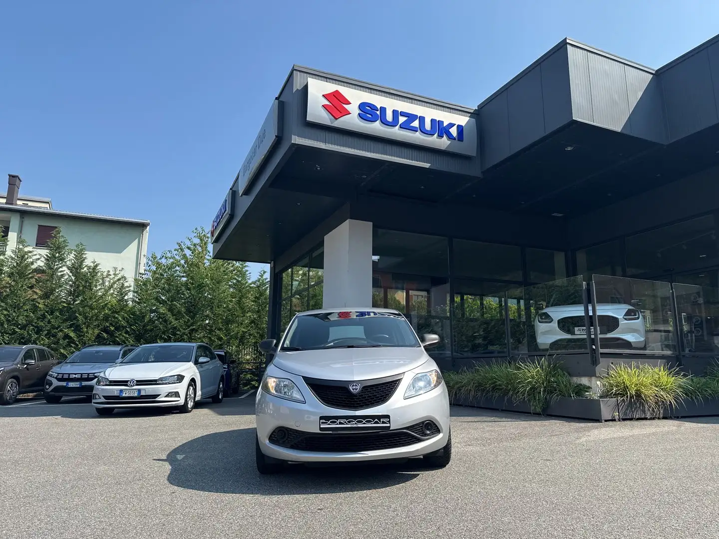 Lancia Ypsilon 1.0 FireFly 5 porte S&S Hybrid Silver Argento - 2