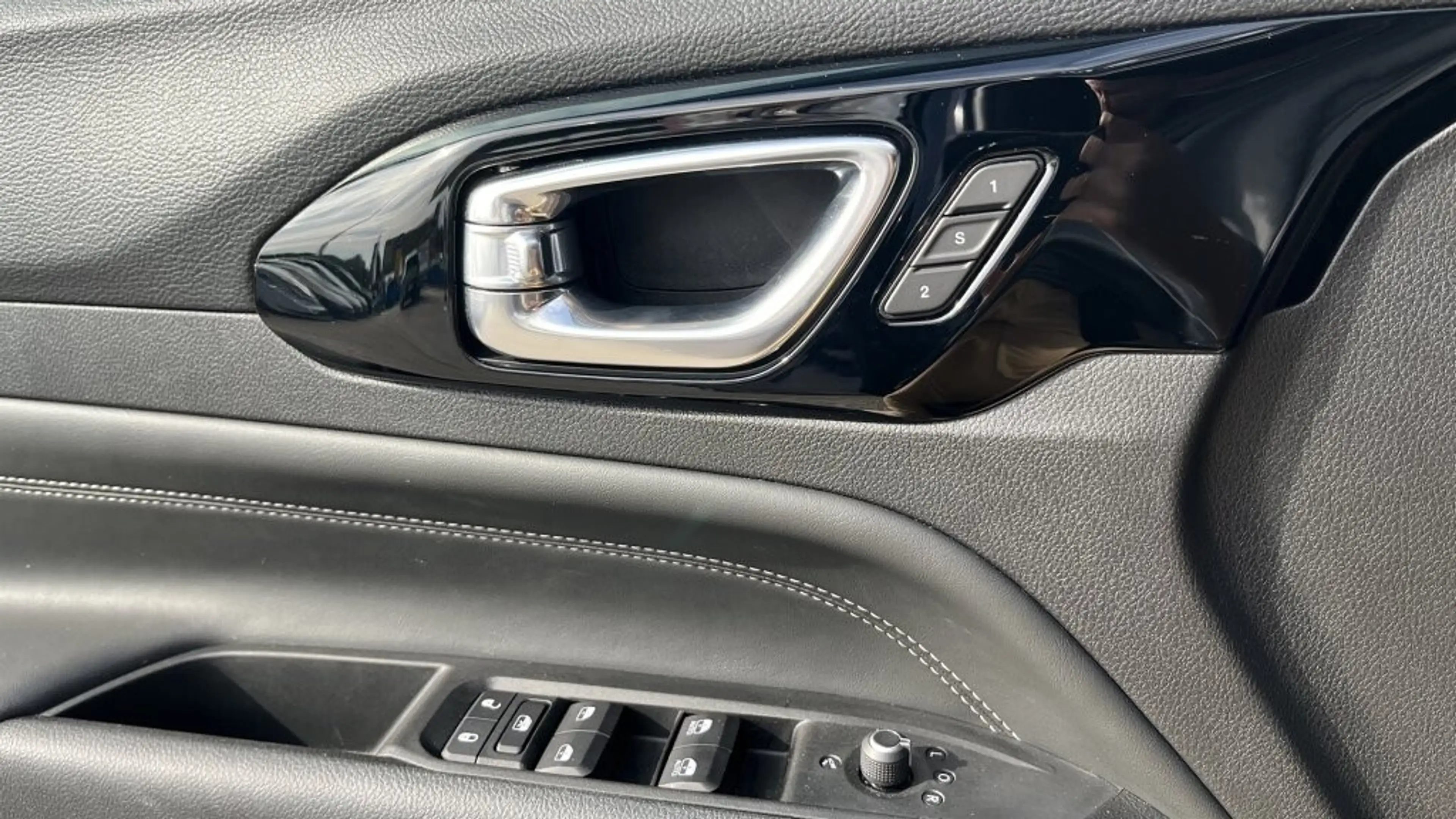 Jeep Compass 1.3 Multiair S T4 FWD 6DDCT — photo 14