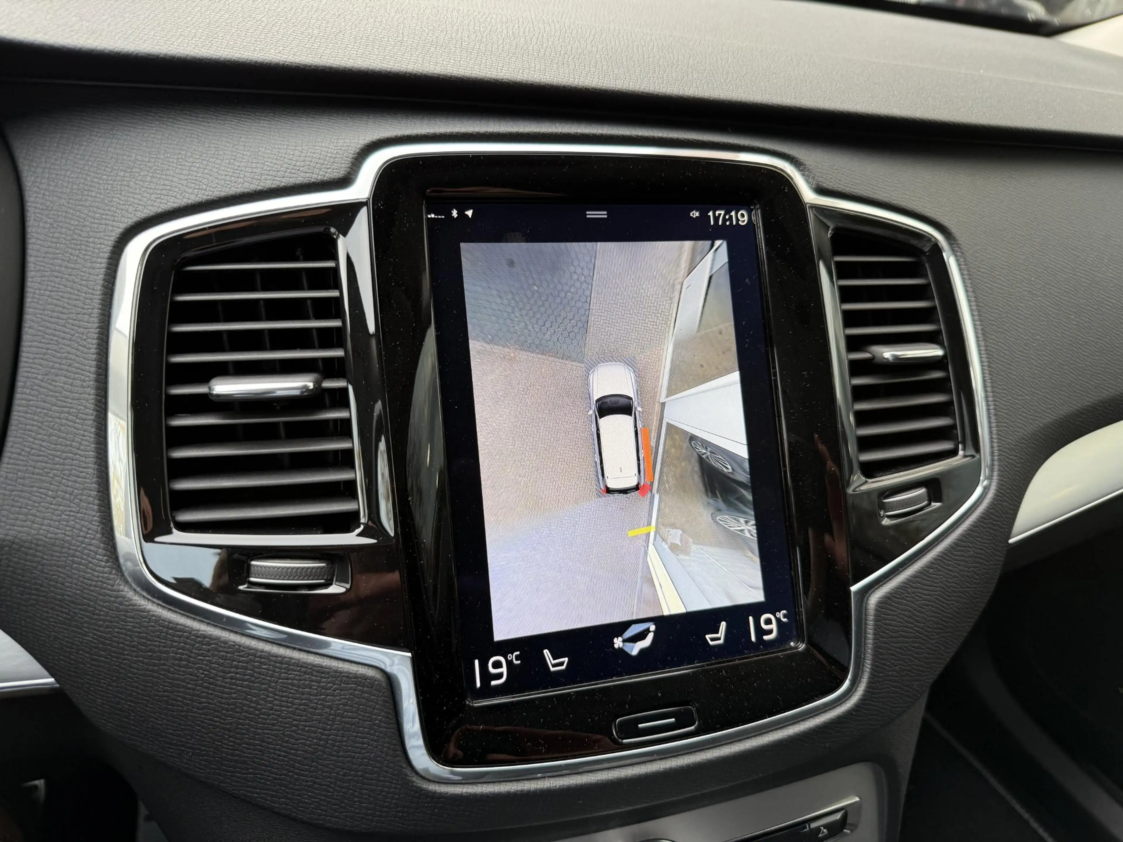 Volvo XC90 2.0 T5 AWD Momentum |360°Camera|Trekhaak|2e Eig| — photo 8