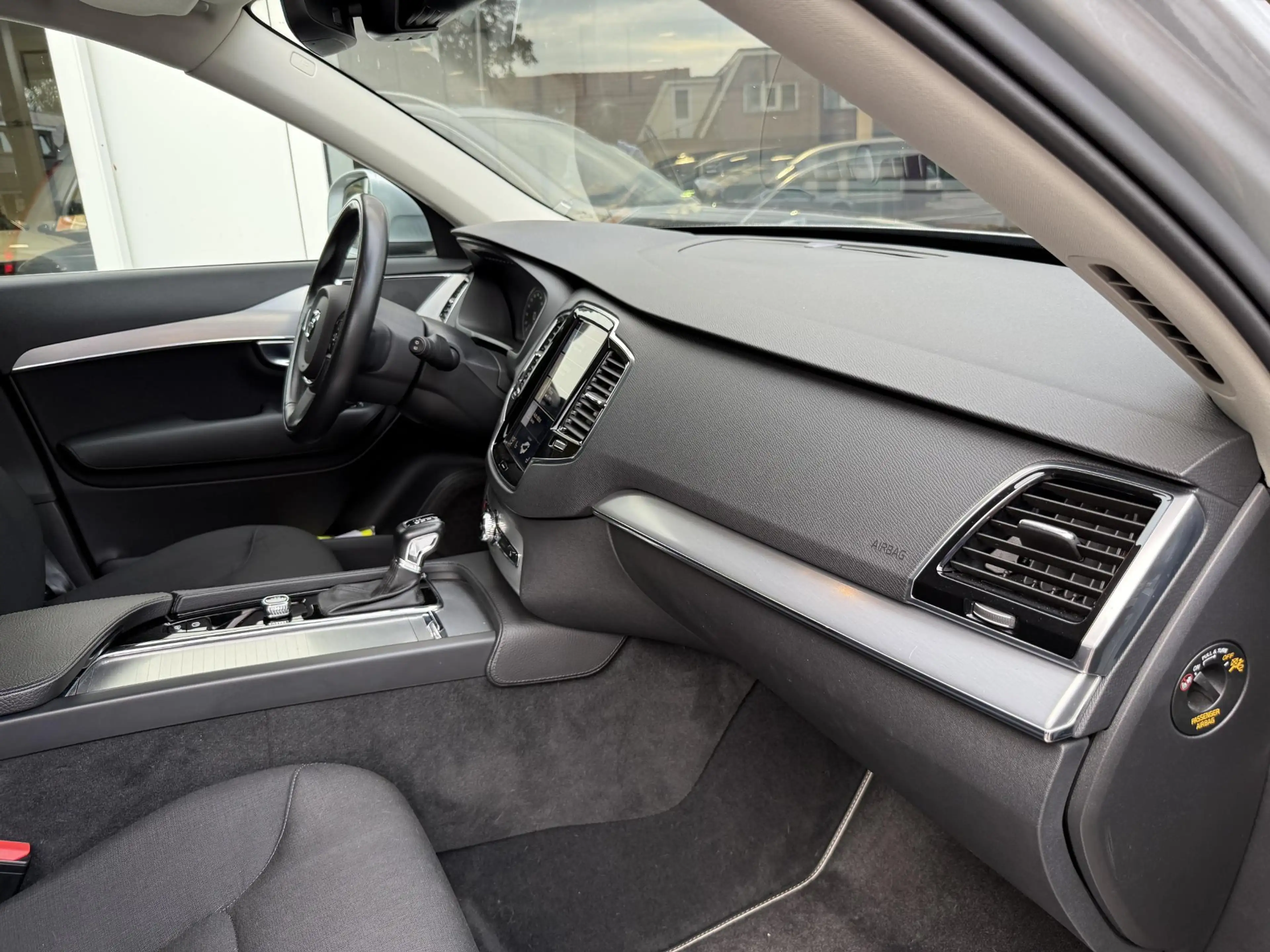 Volvo XC90 2.0 T5 AWD Momentum |360°Camera|Trekhaak|2e Eig| — photo 34