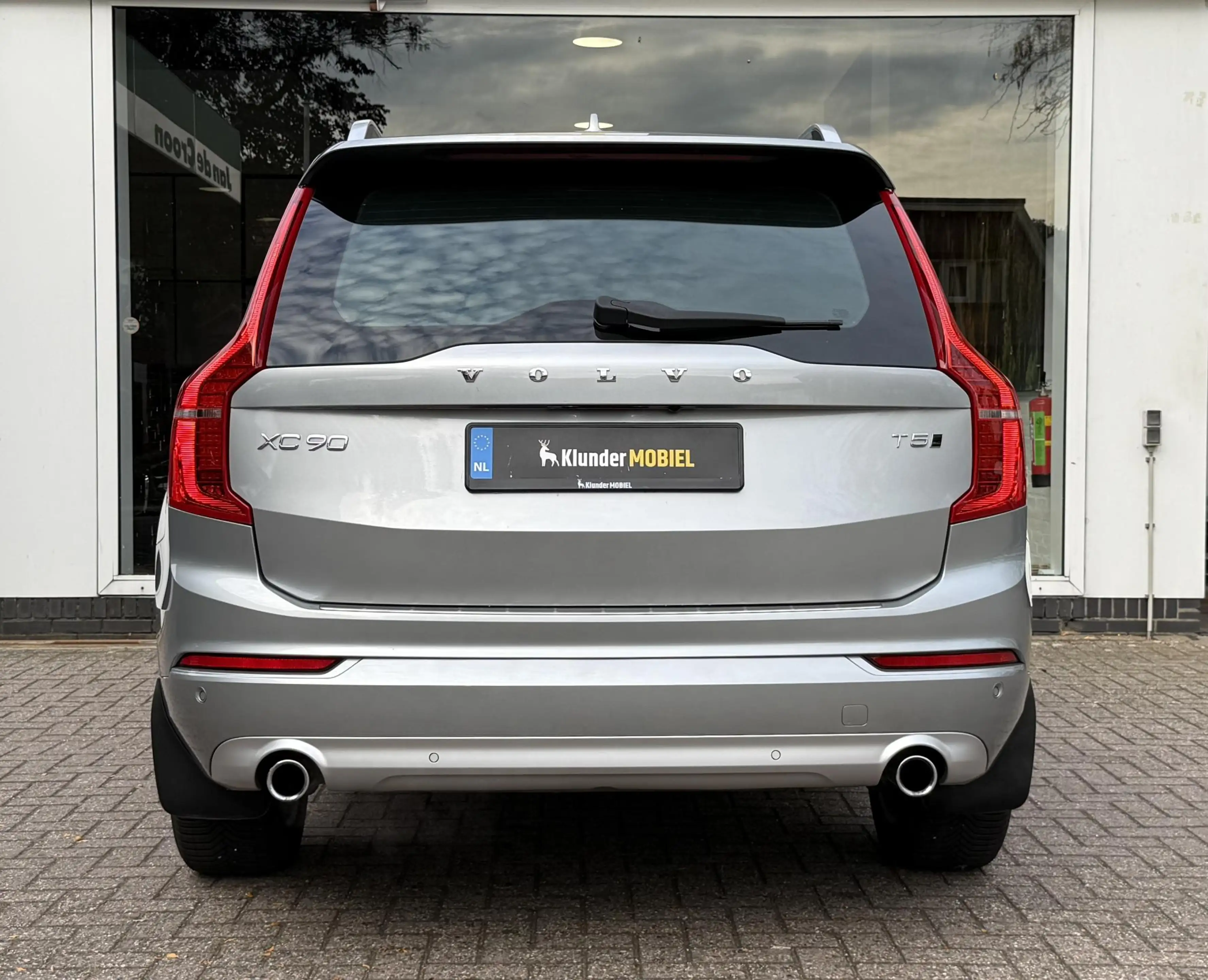 Volvo XC90 2.0 T5 AWD Momentum |360°Camera|Trekhaak|2e Eig| — photo 20