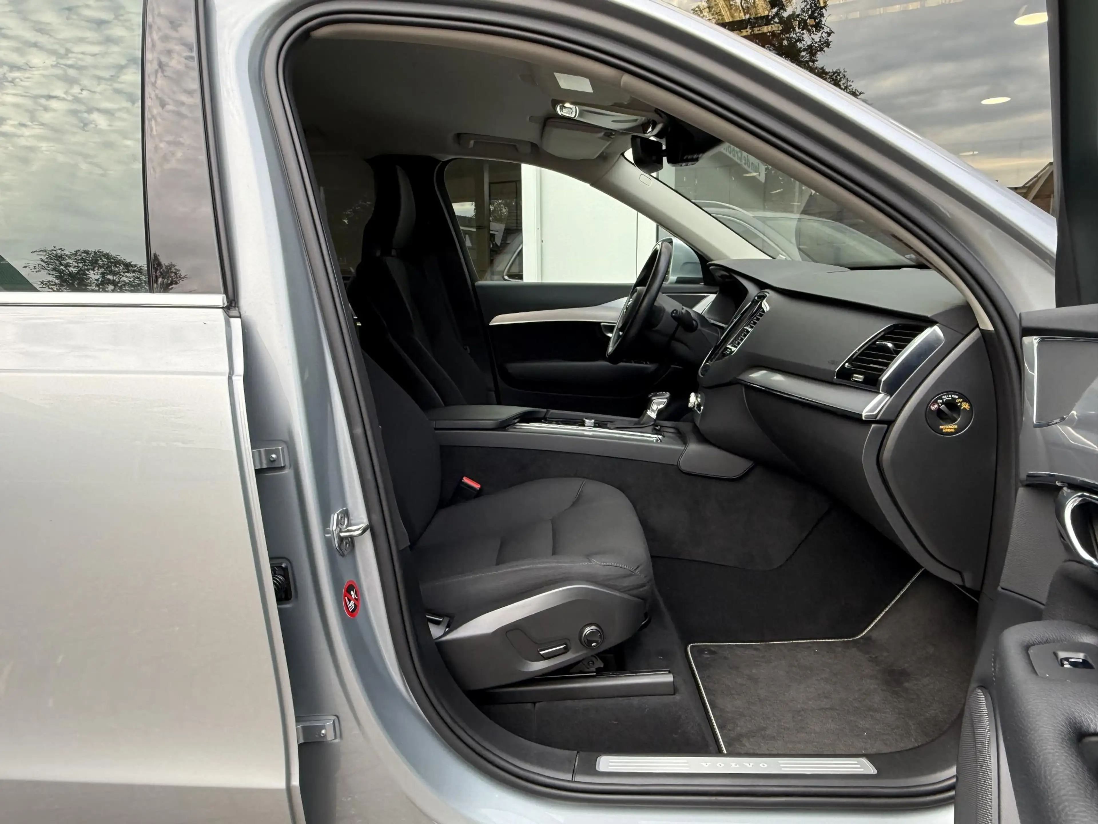 Volvo XC90 2.0 T5 AWD Momentum |360°Camera|Trekhaak|2e Eig| — photo 33