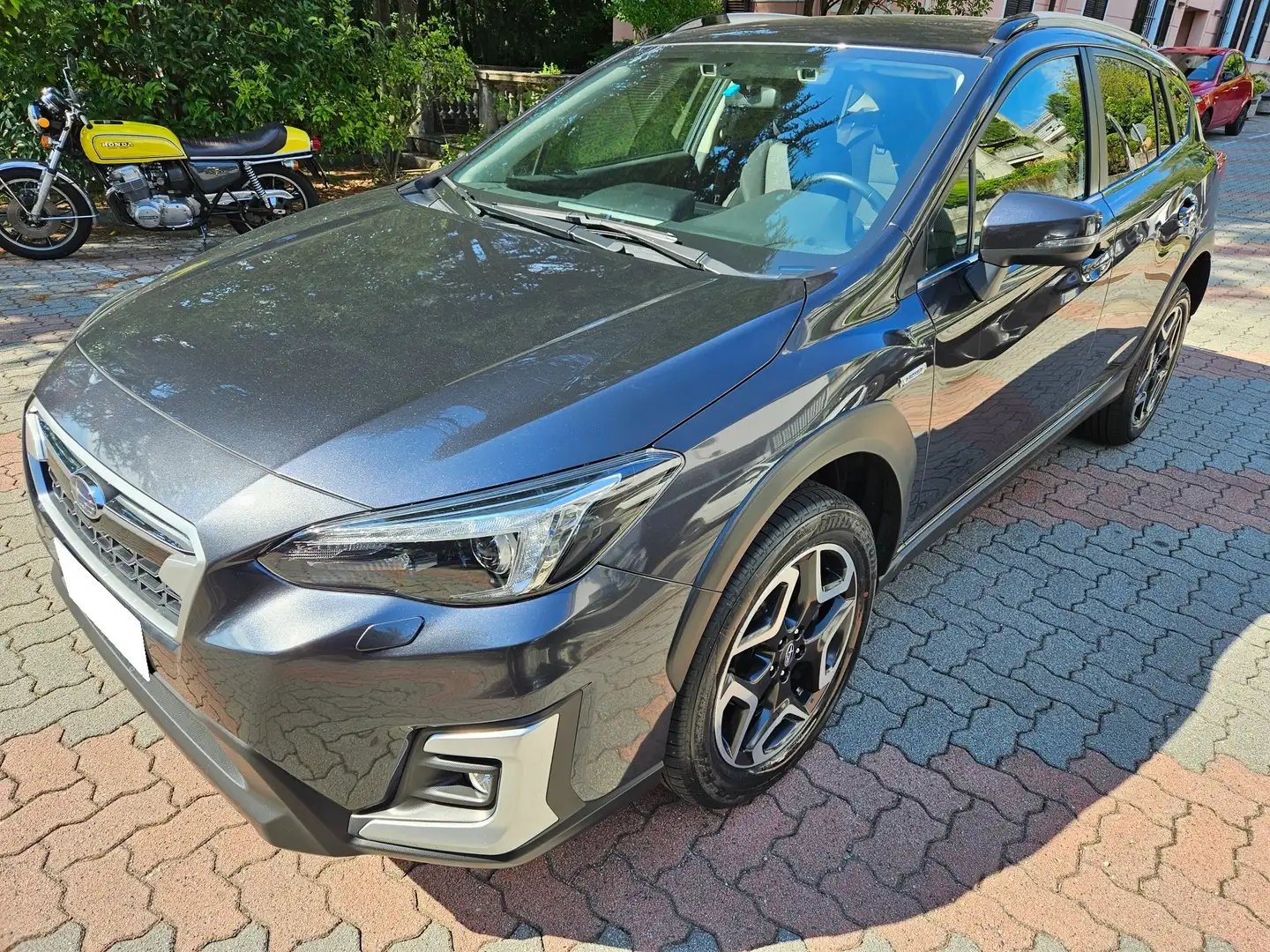 Subaru XV 2.0i e-boxer Style lineartronic Gris - 1