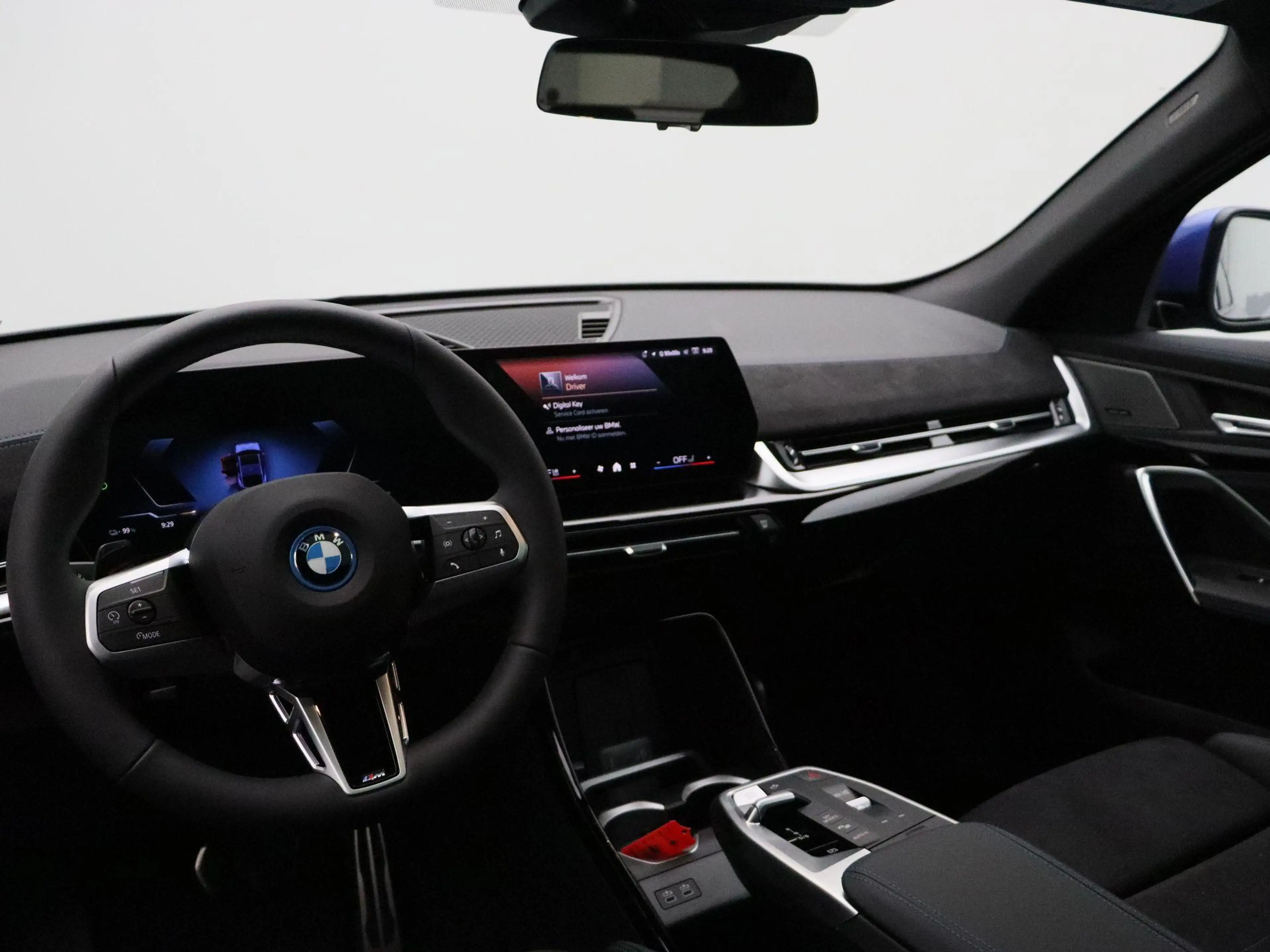 BMW iX2 eDrive20 M Sport Edition | M Sportpakket Pro | Pre — photo 11