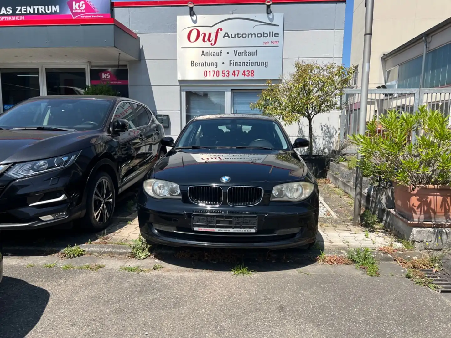 BMW 116 Baureihe 1 Lim. 116i Garantie 1 Jahr. Schwarz - 1