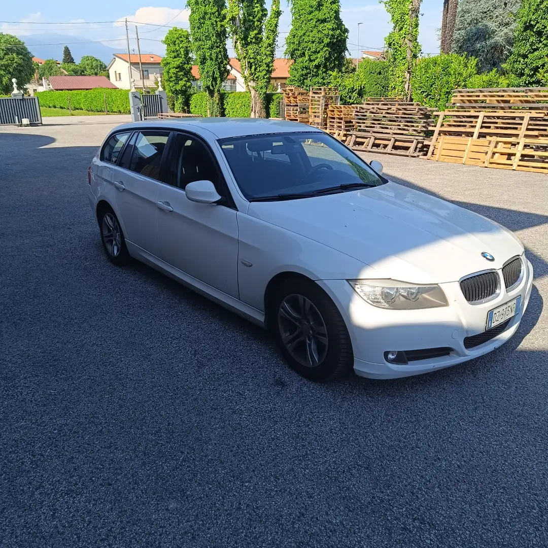BMW 318 318tds Touring c/clima auto - 1