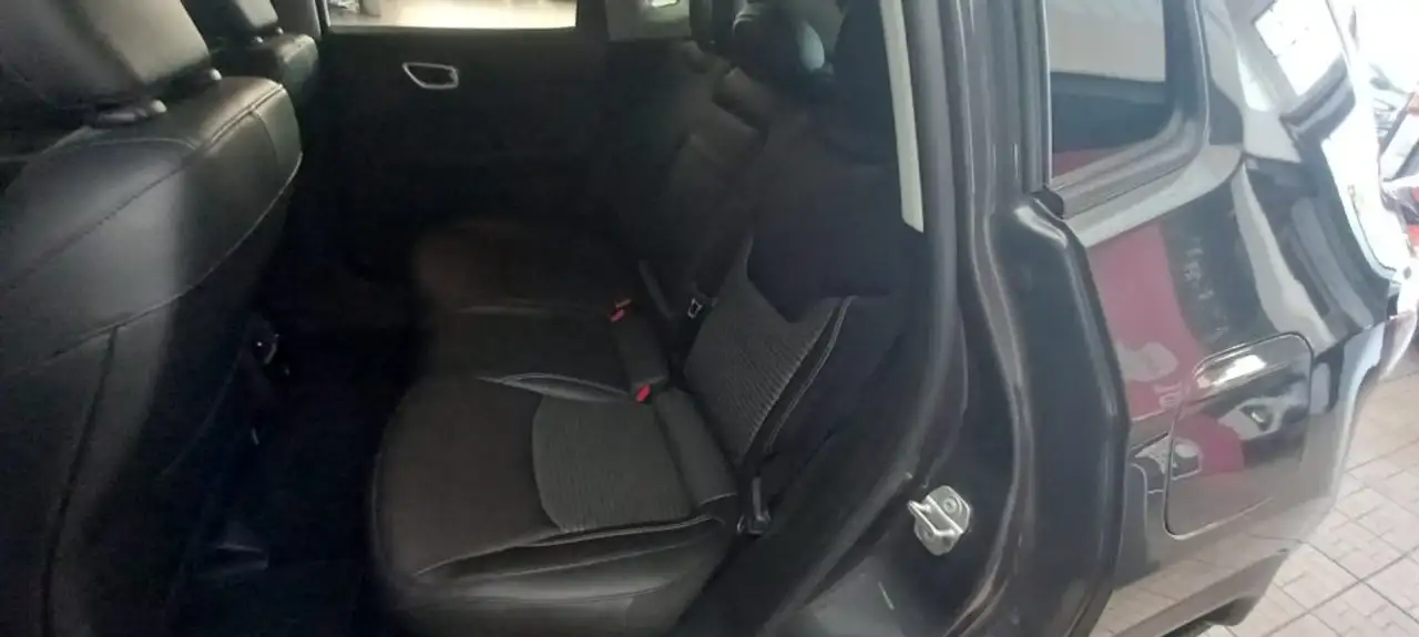 Jeep Compass 1.3 Turbo T4 190 CV PHEV AT6 4xe Limited 8