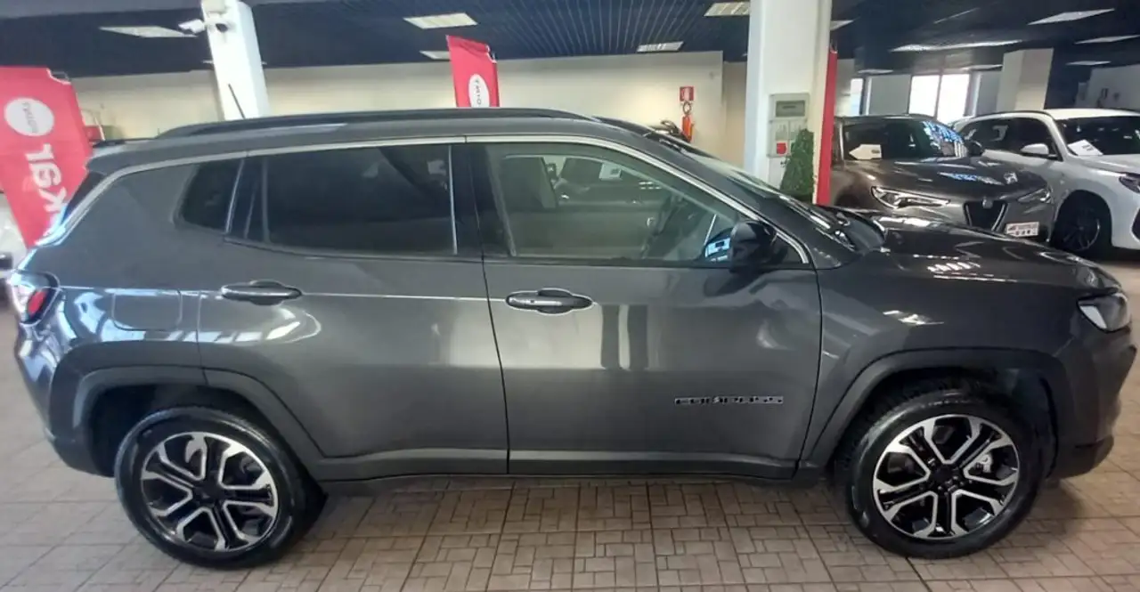 Jeep Compass 1.3 Turbo T4 190 CV PHEV AT6 4xe Limited 2