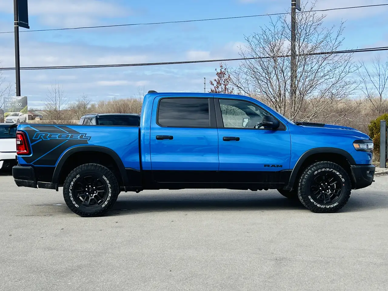 RAM 1500 снимка RAM 1500