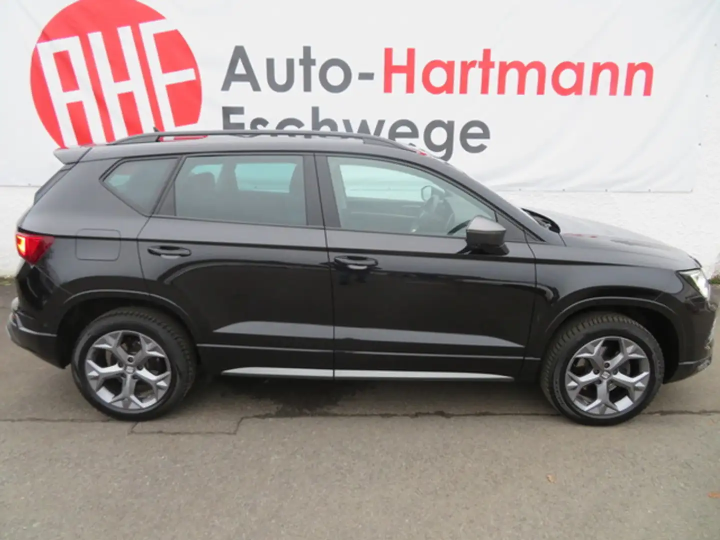 SEAT Ateca FR 1.5 TSI DSG AHK Business Schwarz - 2