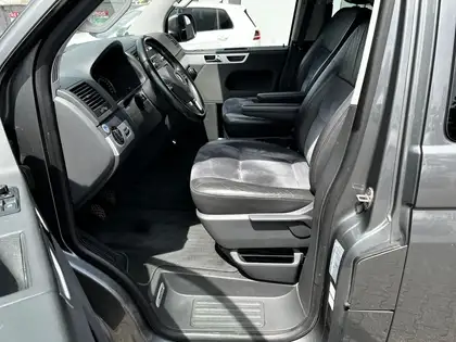 Annonce voiture d'occasion Volkswagen T5 Multivan - CARADIZE