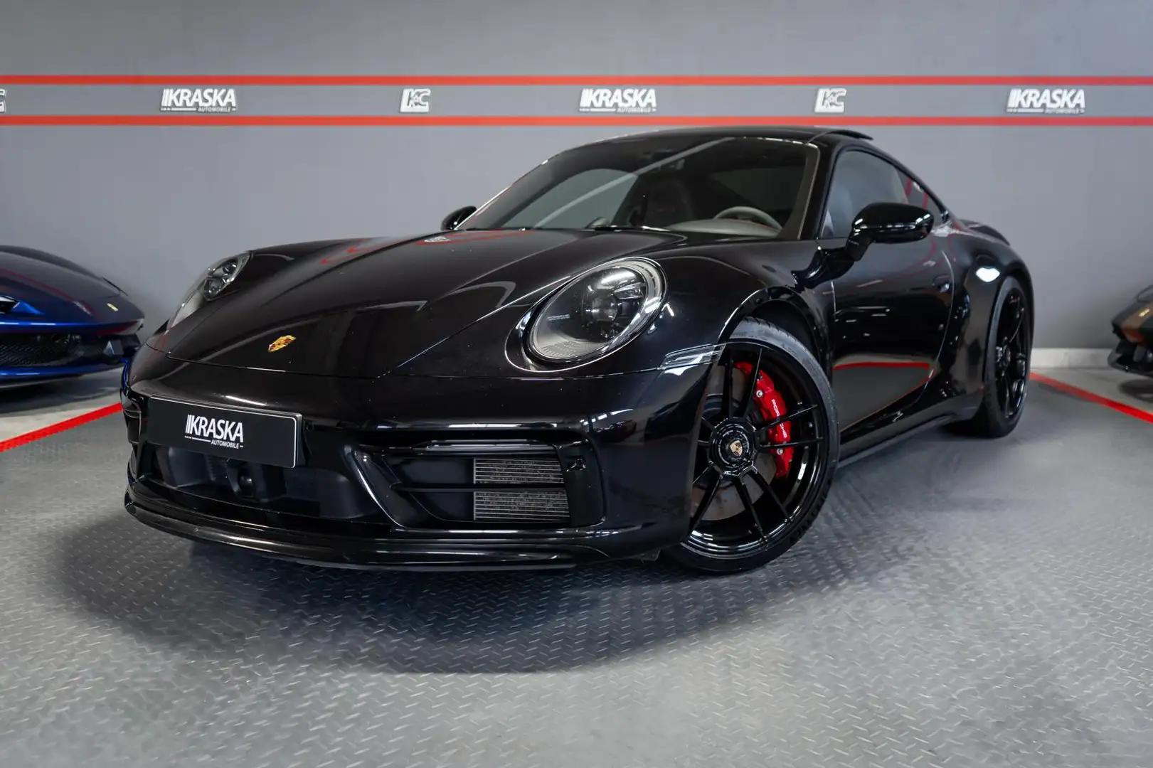 Porsche 992 911 3.0 Carrera GTS PDLS+ PANO BOSE CHRONO PPF Schwarz - 2