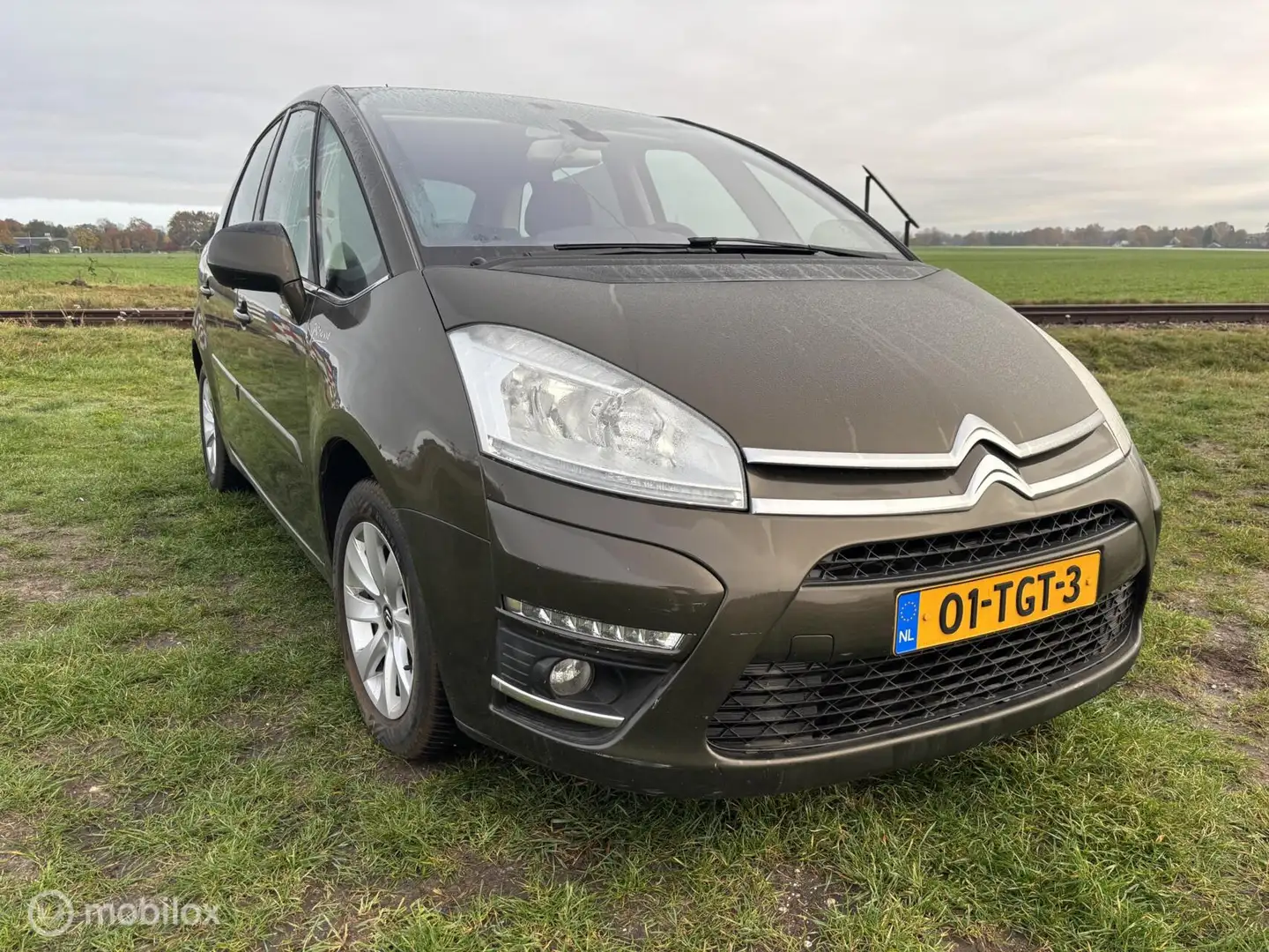 Citroen C4 Picasso 1.6 VTi Selection NAVI AIRCO CRUISE TREKHAAK Bruin - 2