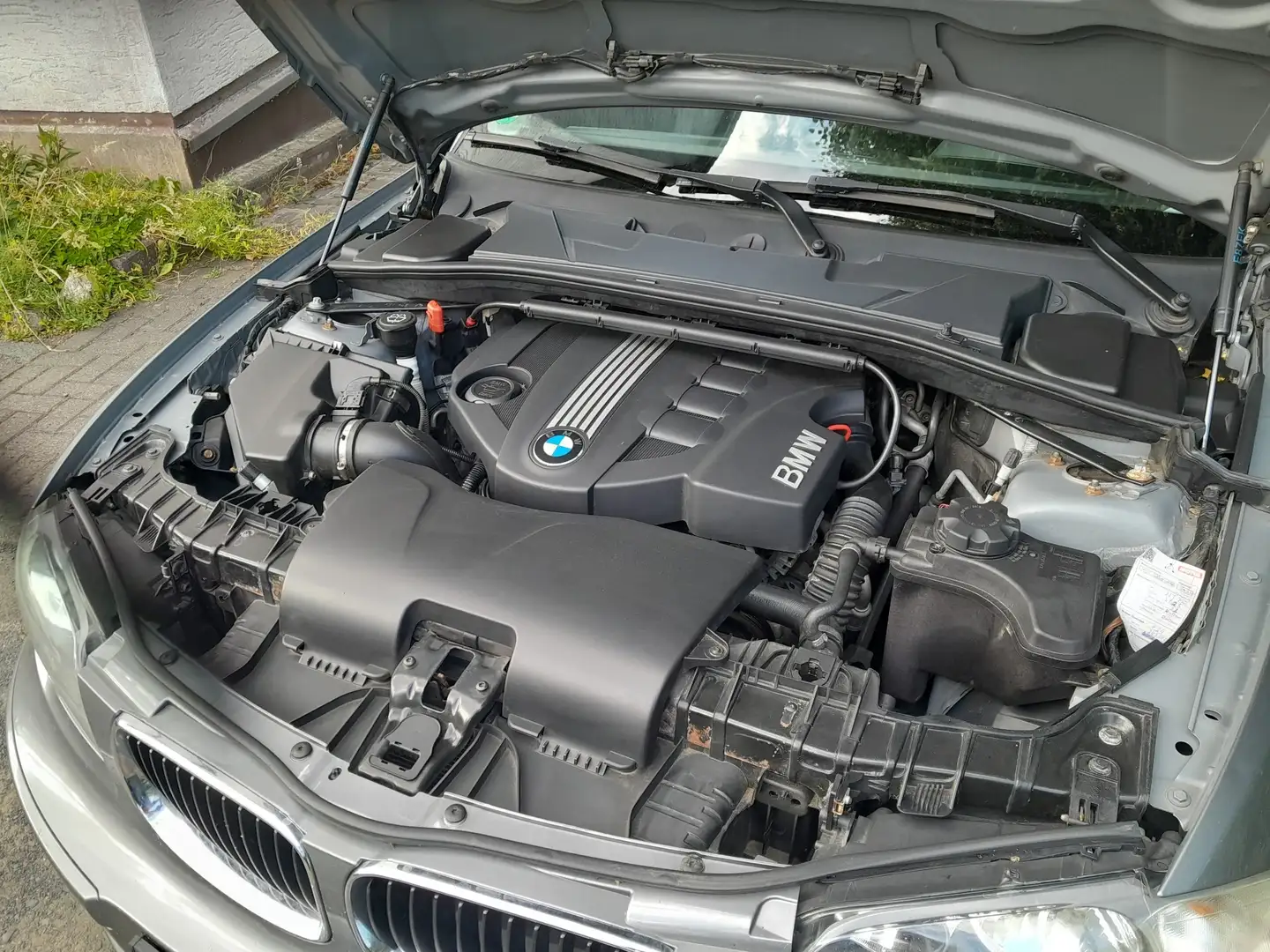 BMW 120 120d DPF - 1