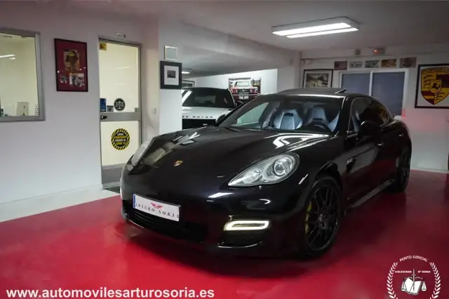 Porsche Panamera Turbo Aut.