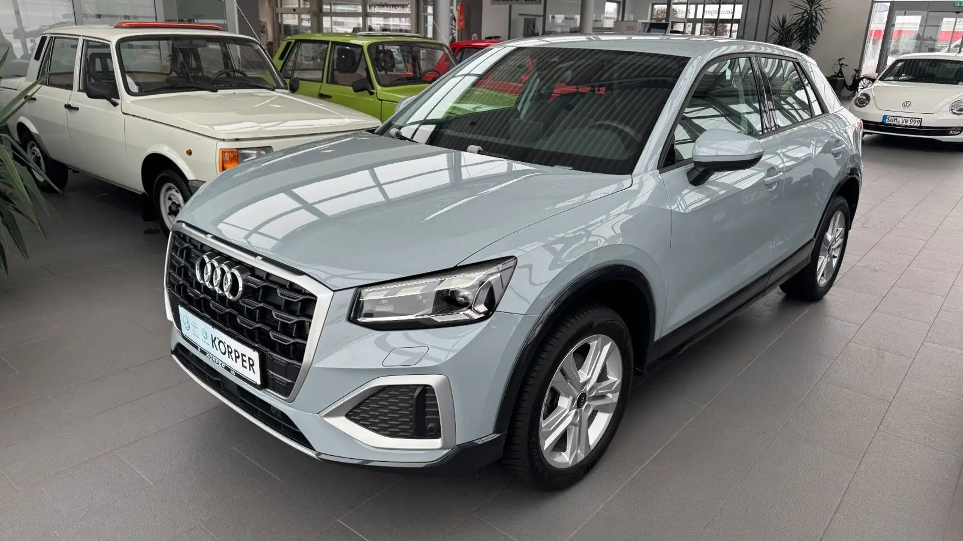 Audi Q2 35 TFSI advanced Gris - 1