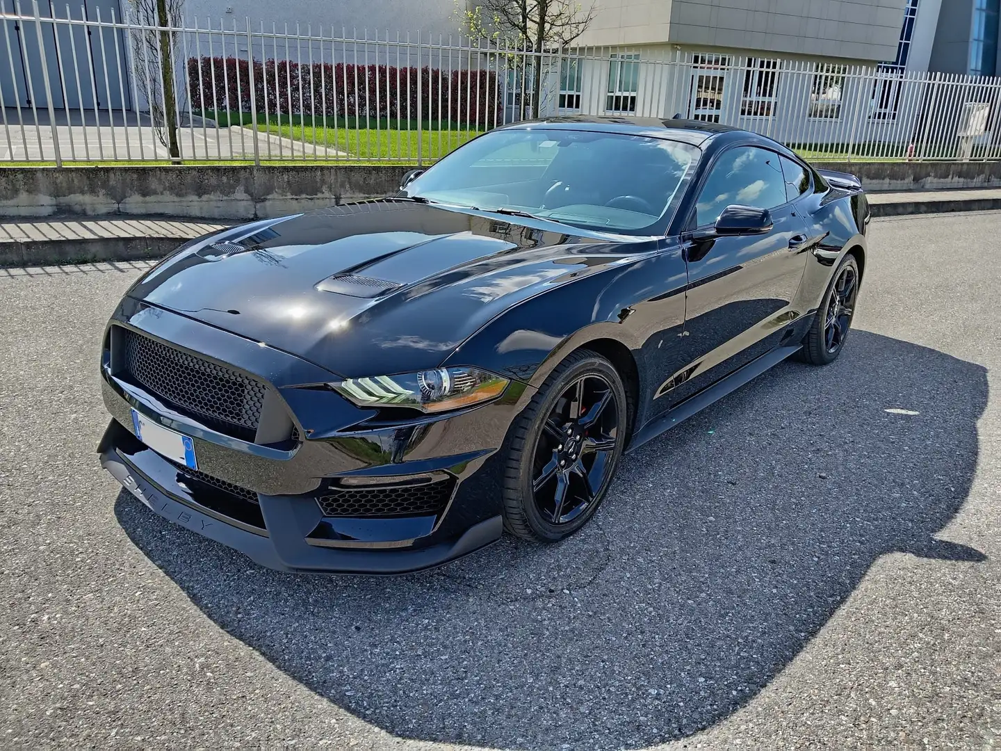 Ford Mustang Fastback 2.3  290cv auto Allestimento SHELBY Nero - 1