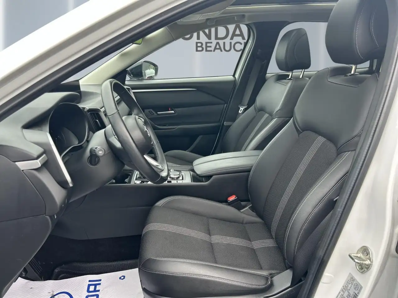 Mazda CX-50 photo Mazda CX-50
