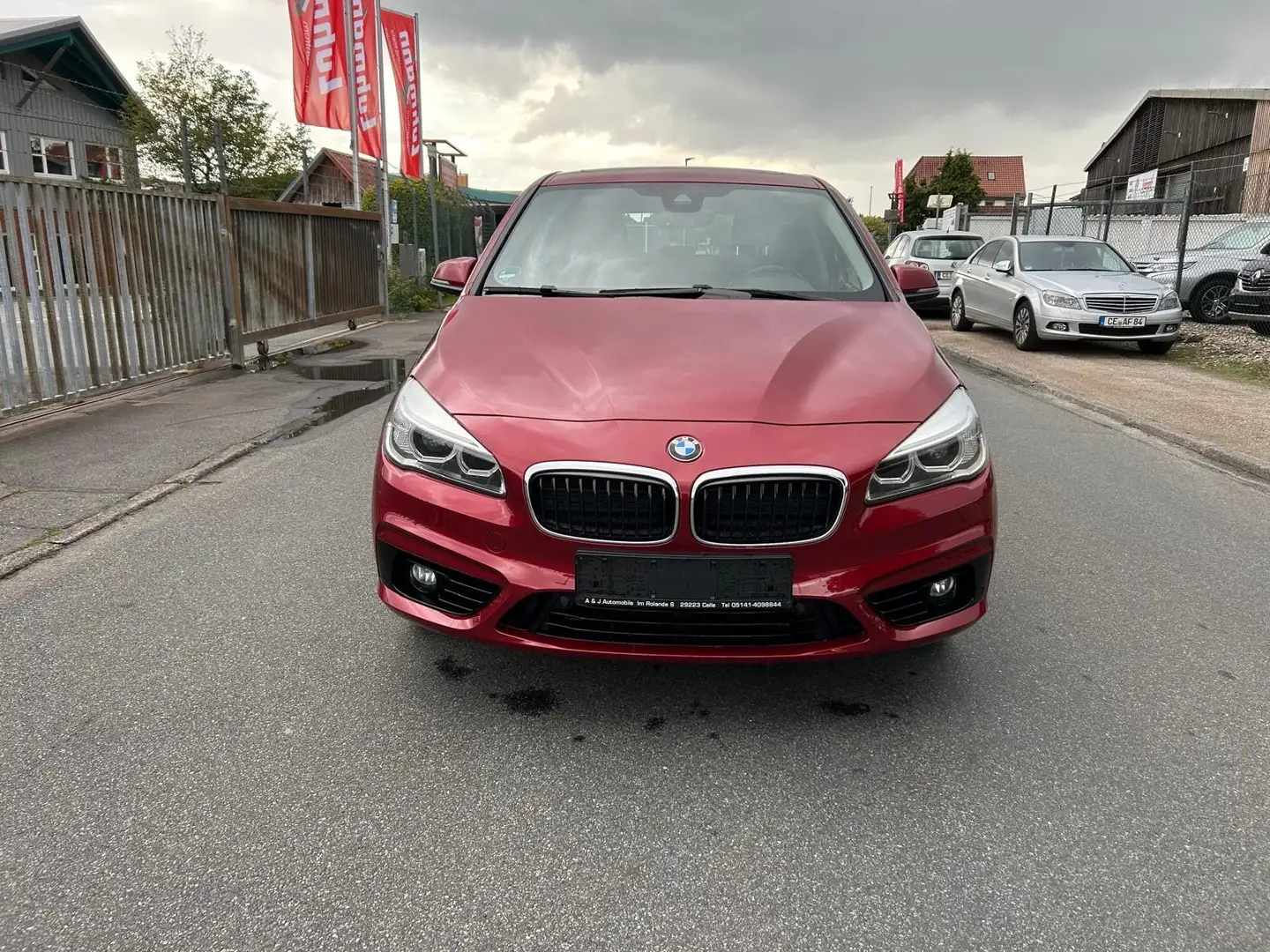 BMW 220 Active Tourer 220 d xDrive Spo Rot - 2