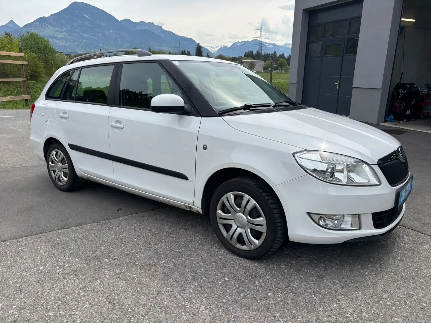 Skoda Fabia Weiß - 1