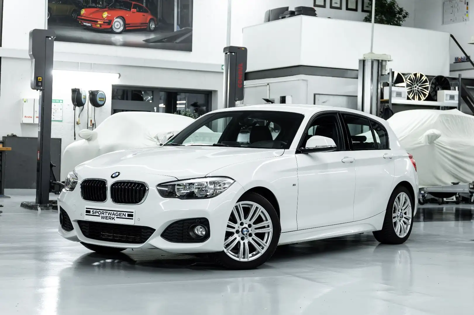 BMW 118 i M Sport I ACC I 3. Hand I BRD Weiß - 1