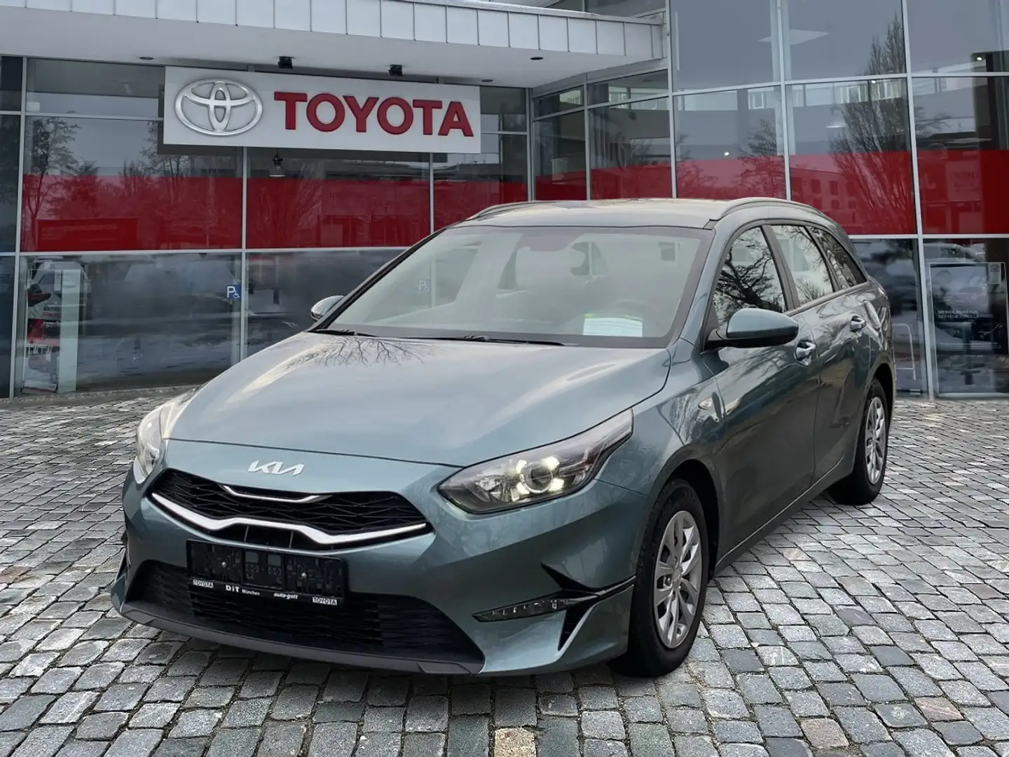 Kia Ceed SW / cee'd SW Ceed Sportswagon 1.5 T-GDI  Spirit ACC FLA LED Сірий - 1